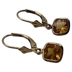Boucles d'oreilles à levier en or massif 14 carats avec optique pendante taille coussin Cognac Citrine