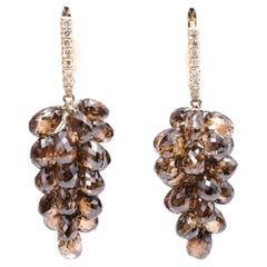 Boucles d'oreilles briollette en diamants de couleur cognac