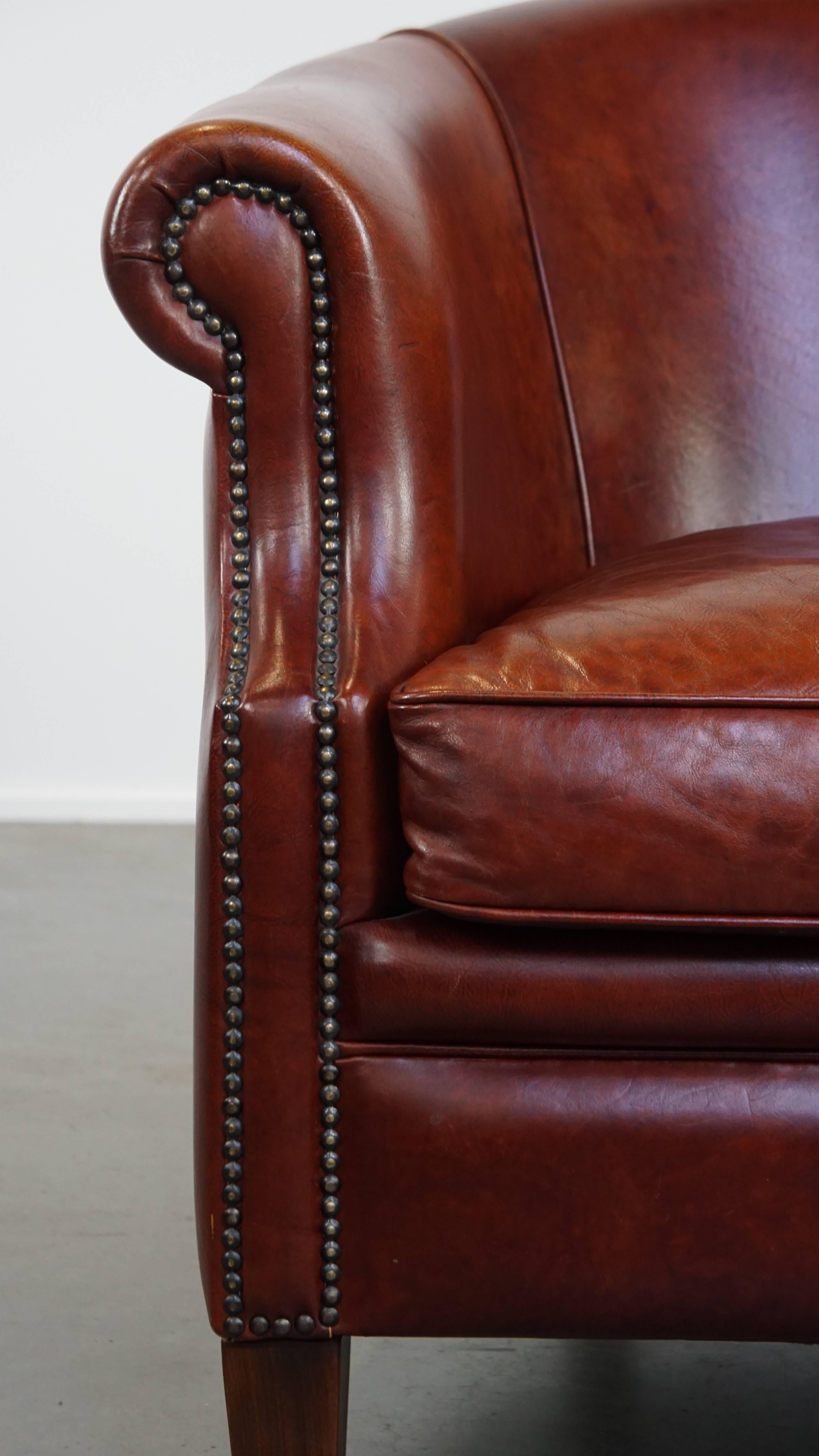 Cognac-Colored Cowhide Leather Club Chair in English Style For Sale 4