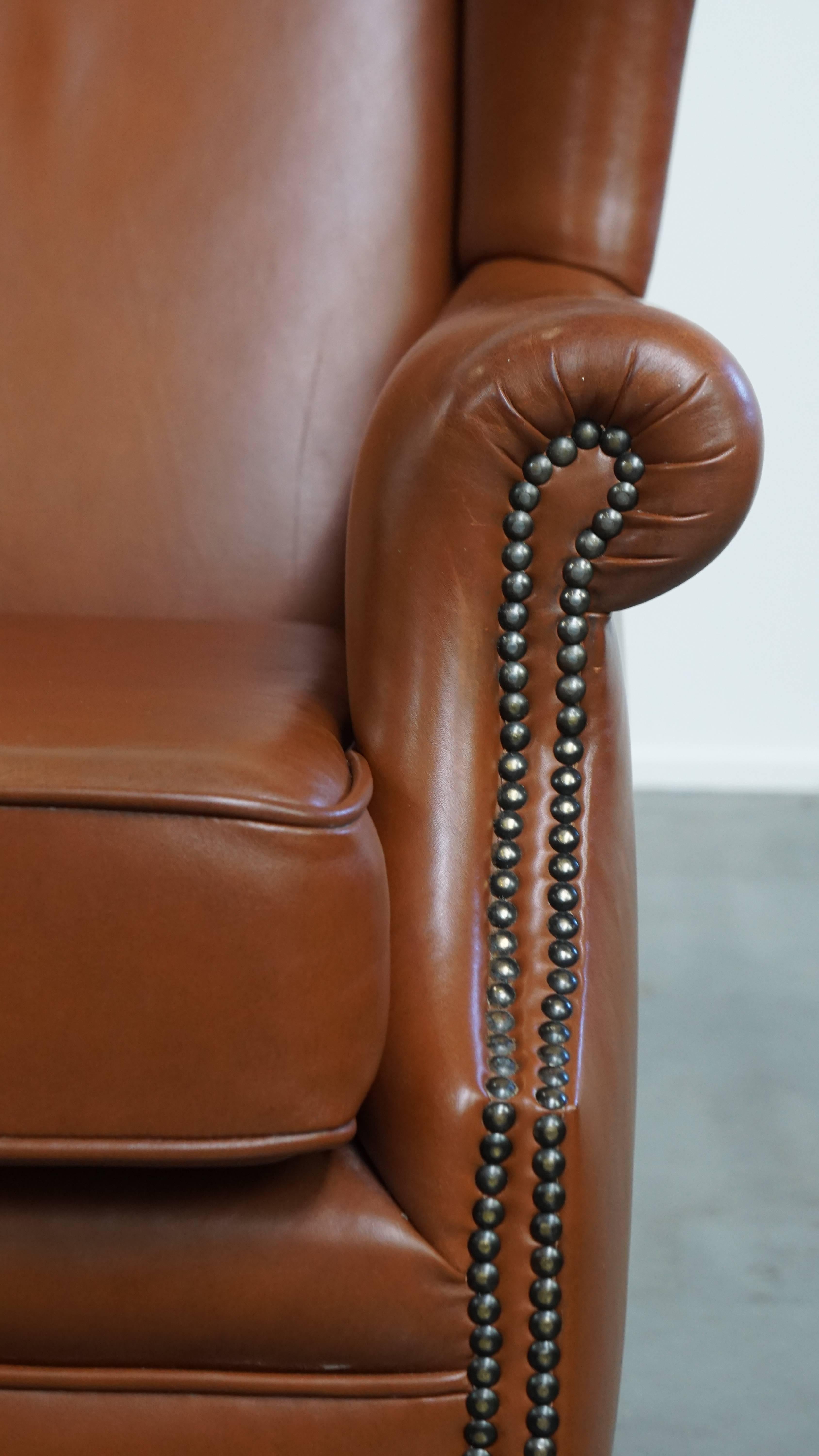 Sedia Wingback in pelle di vacchetta color cognac in stile inglese in vendita 3