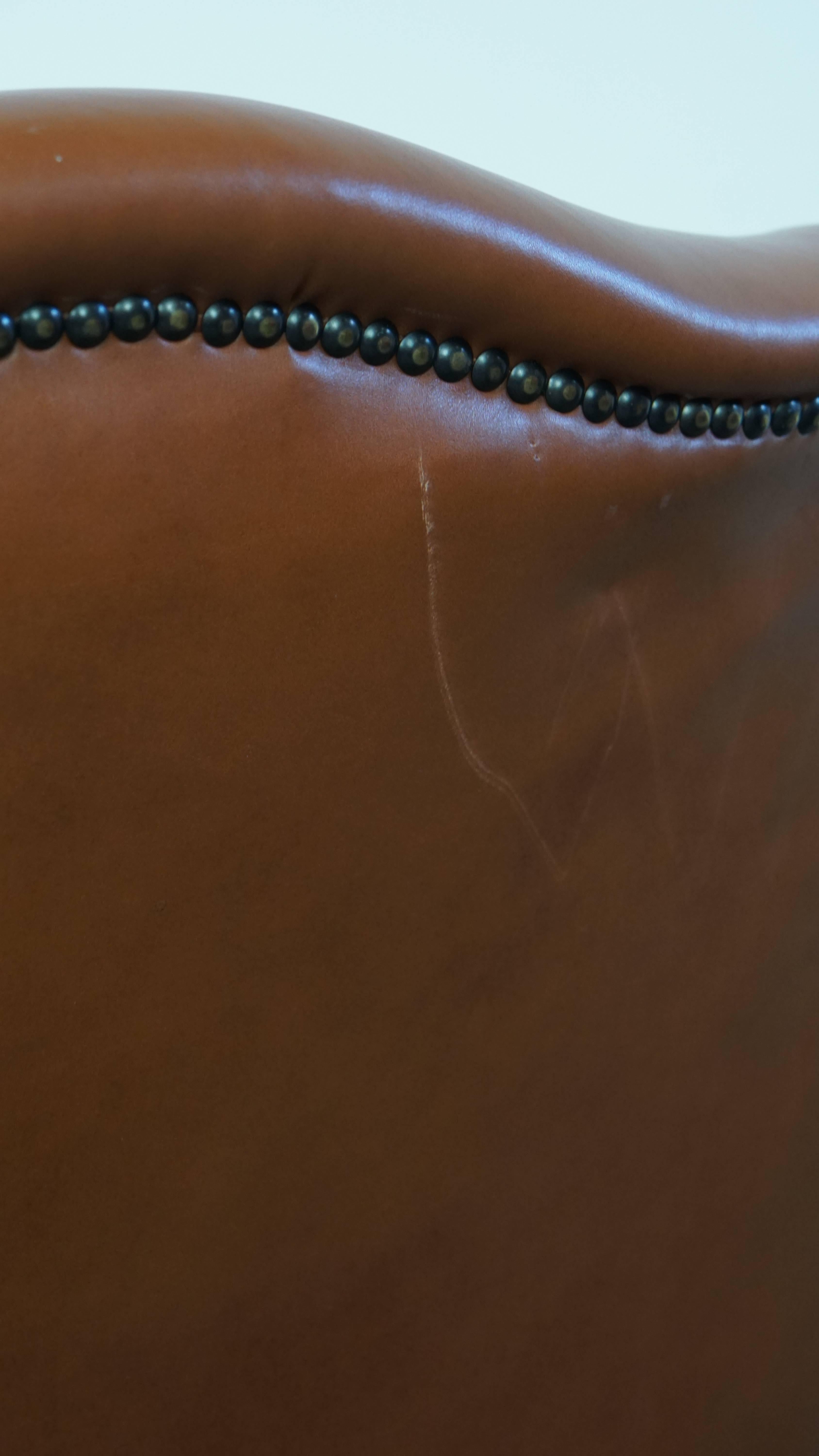 Sedia Wingback in pelle di vacchetta color cognac in stile inglese in vendita 5