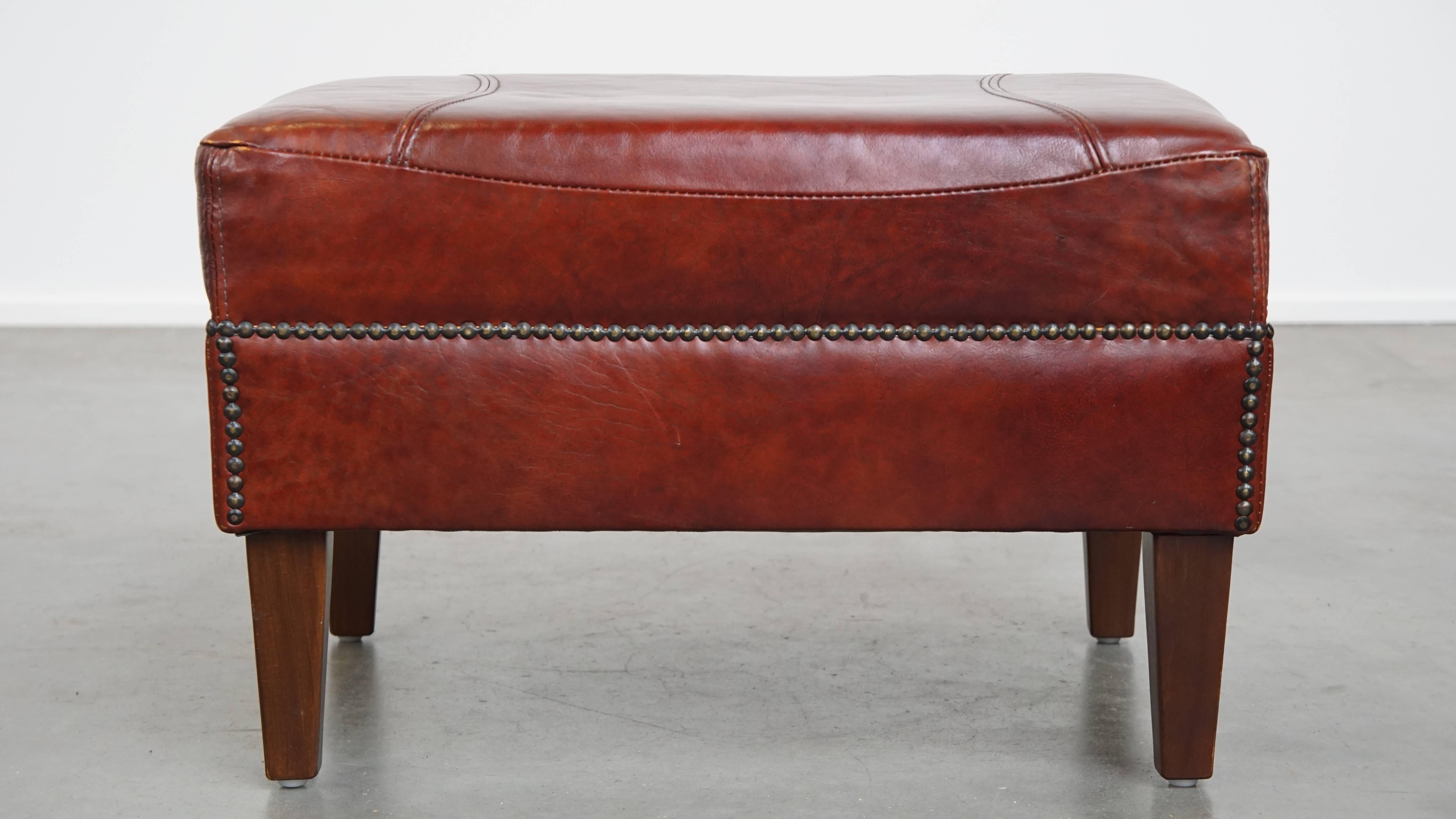 Cognacfarbener Ottoman aus RindslederLeder (Handgefertigt) im Angebot