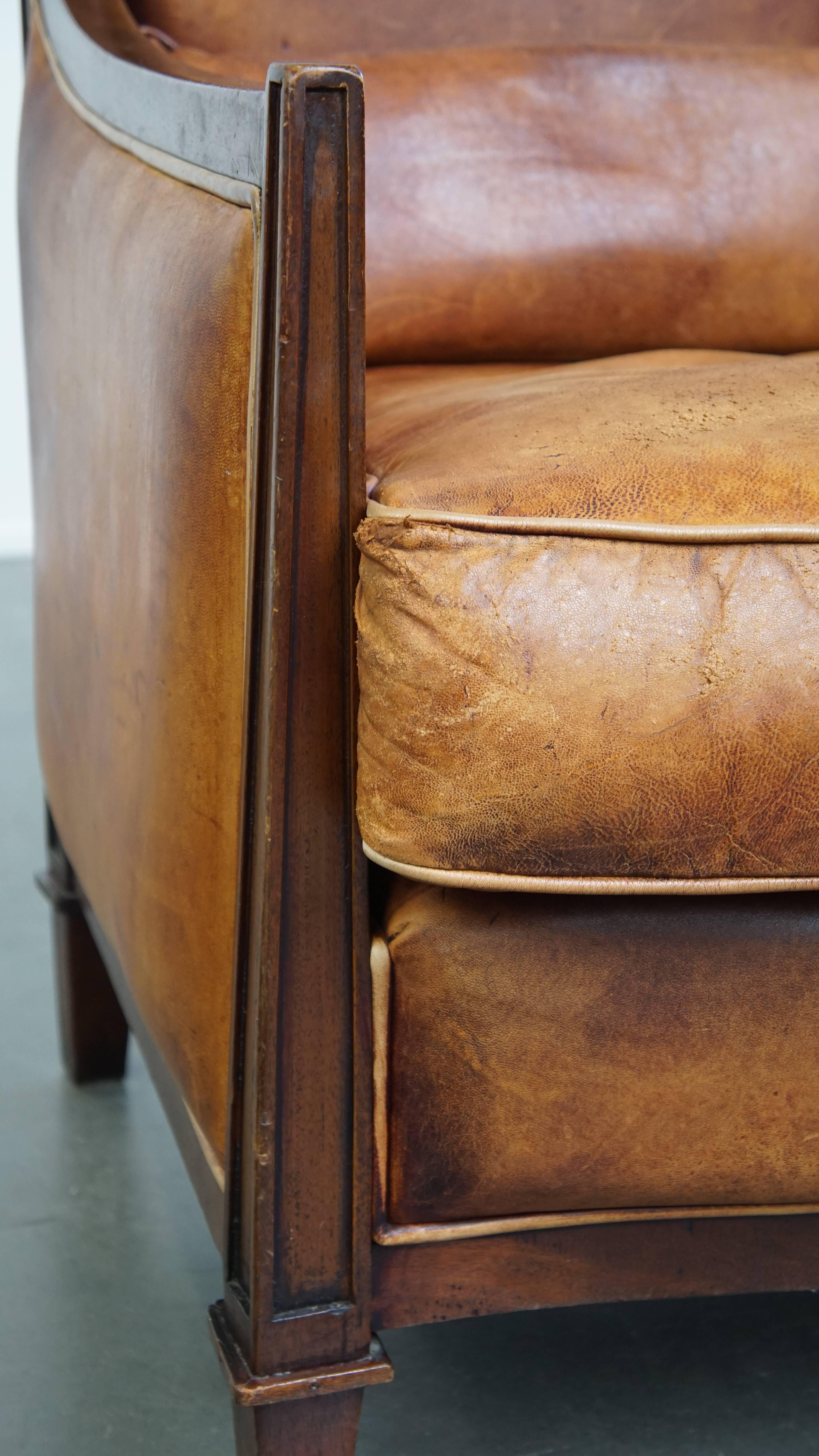 Cognac-Colored Sheepskin Leather Art Deco Design Armchair Combined with Wood For Sale 2