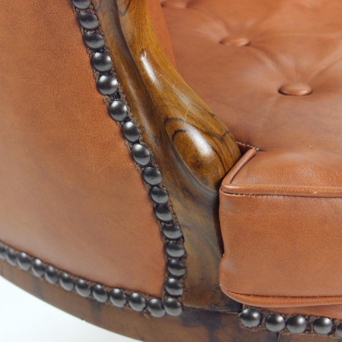 Cognac Leather And Walnut Armchair, Czechoslovakia 1950s For Sale 5