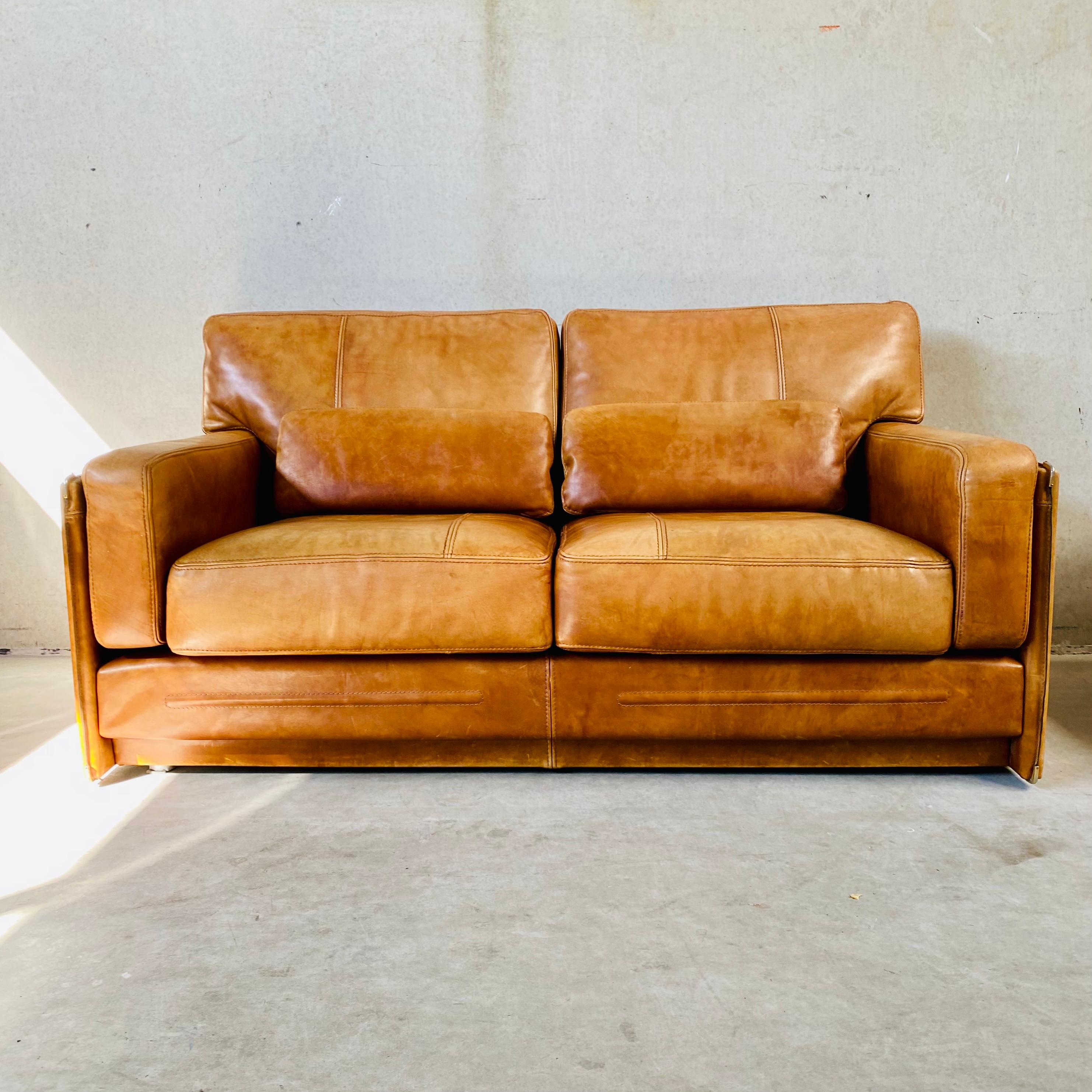Mid-Century Modern Cognac Leather 2-Seater Sofa by MarCo Milisich for Baxter, Italy, 1970 For Sale