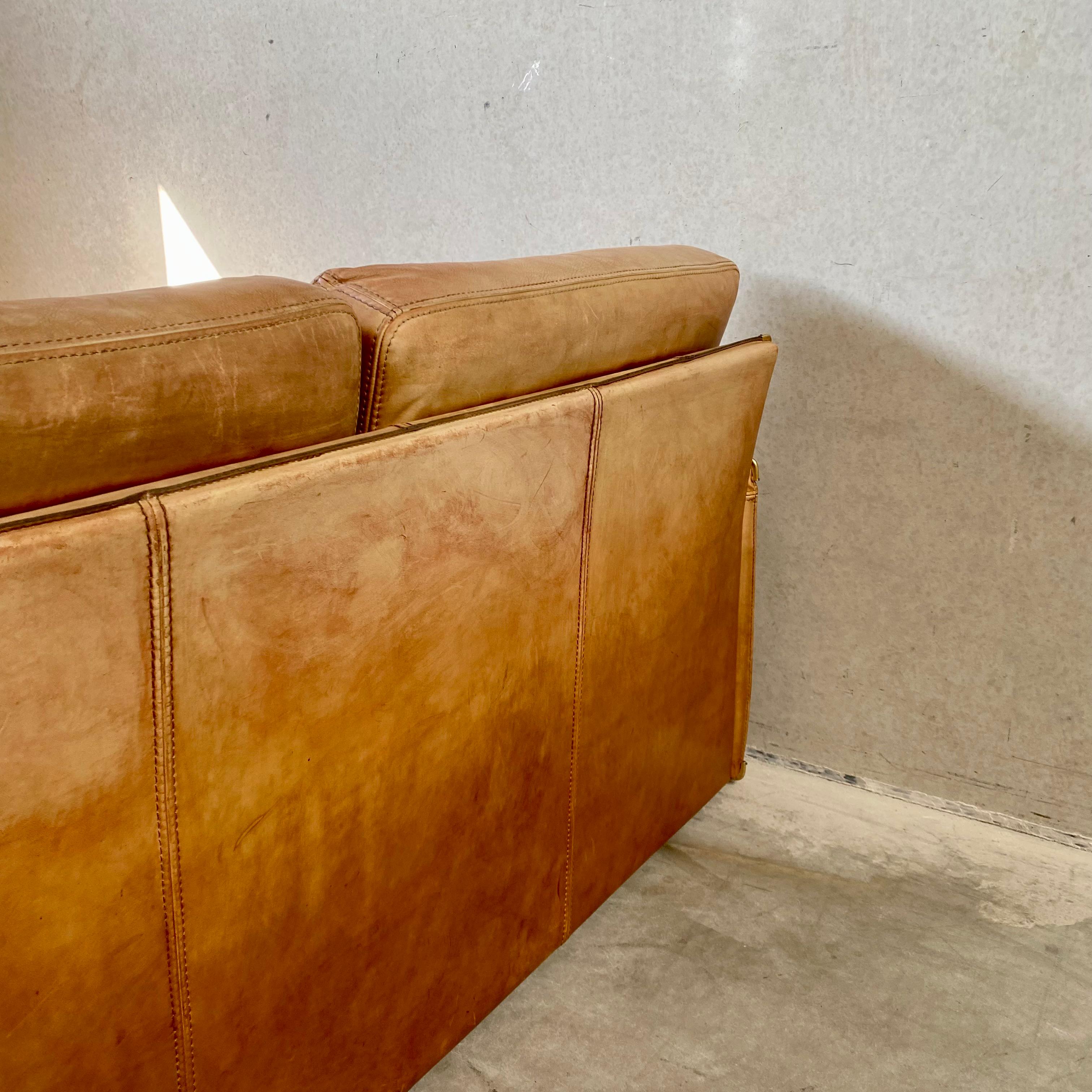 Cognac Leather 2-Seater Sofa by MarCo Milisich for Baxter, Italy, 1970 For Sale 1