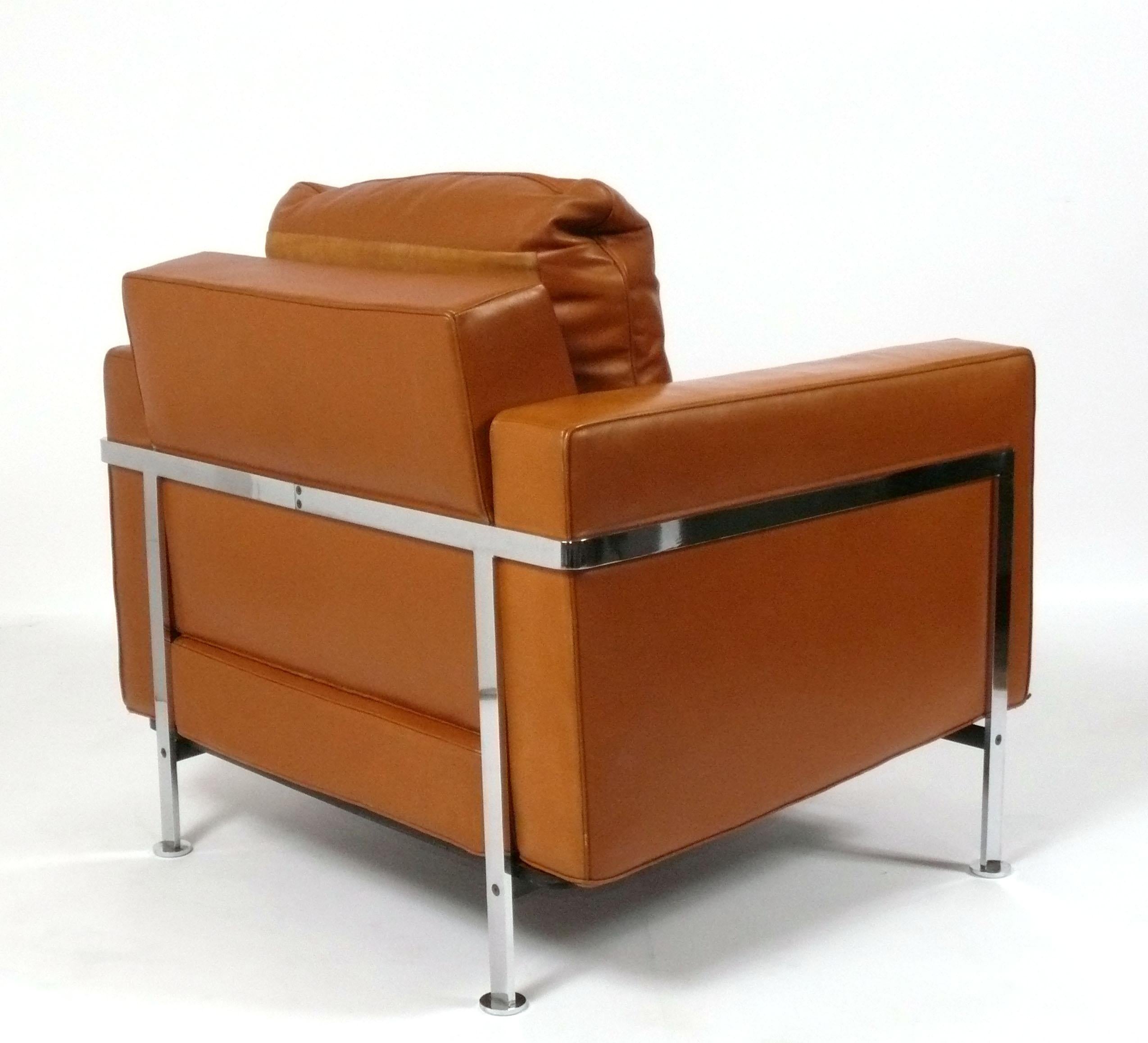 Mid-Century Modern Cognac Leather and Chrome Lounge Chair by Robert Haussmann for De Sede For Sale