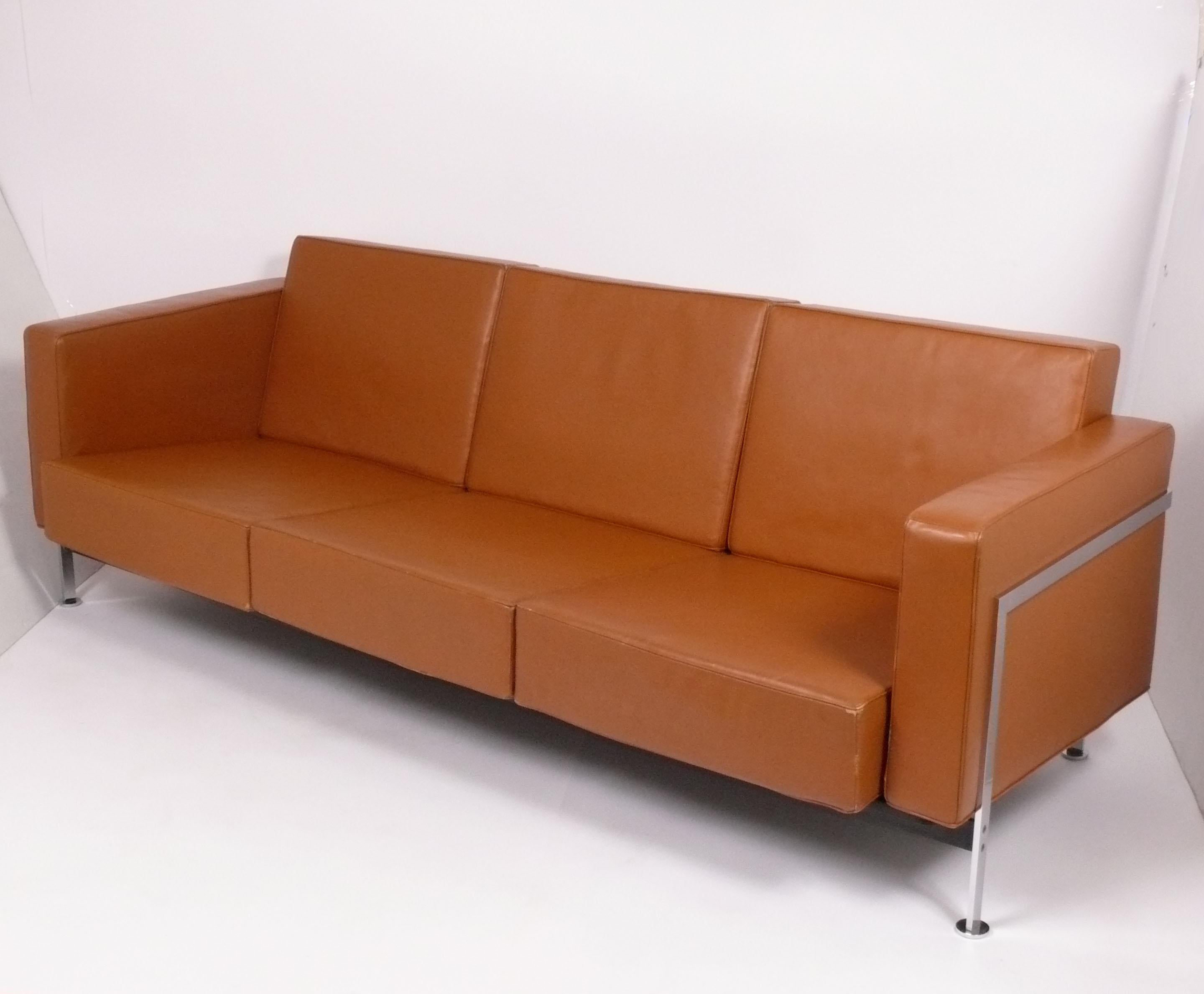 Cognacfarbenes Sofa aus Leder und Chrom von Robert Haussmann für De Sede im Zustand „Gut“ im Angebot in Atlanta, GA