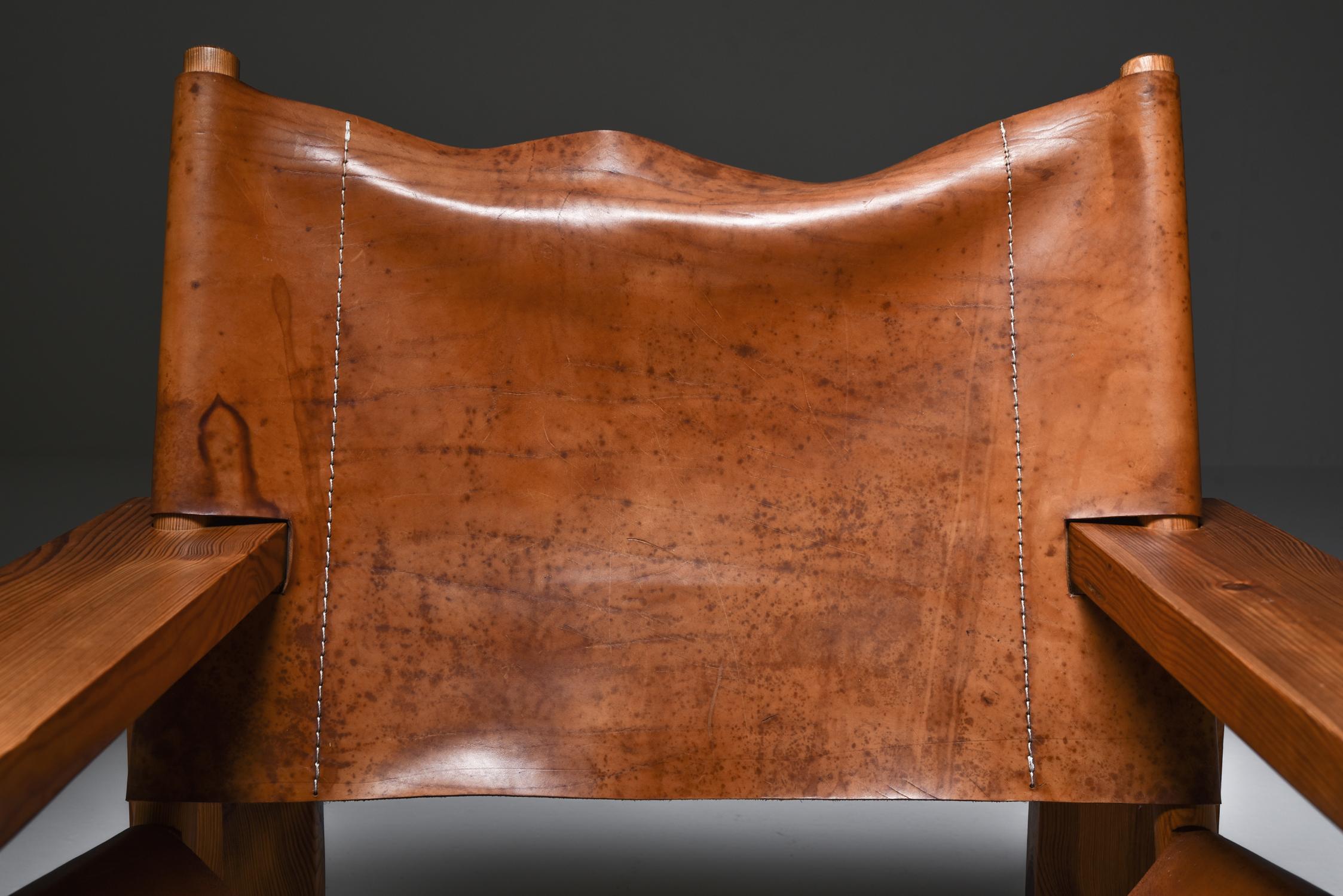 Cognac Leather and Pine Easy Chair by Ate Van Apeldoorn 5