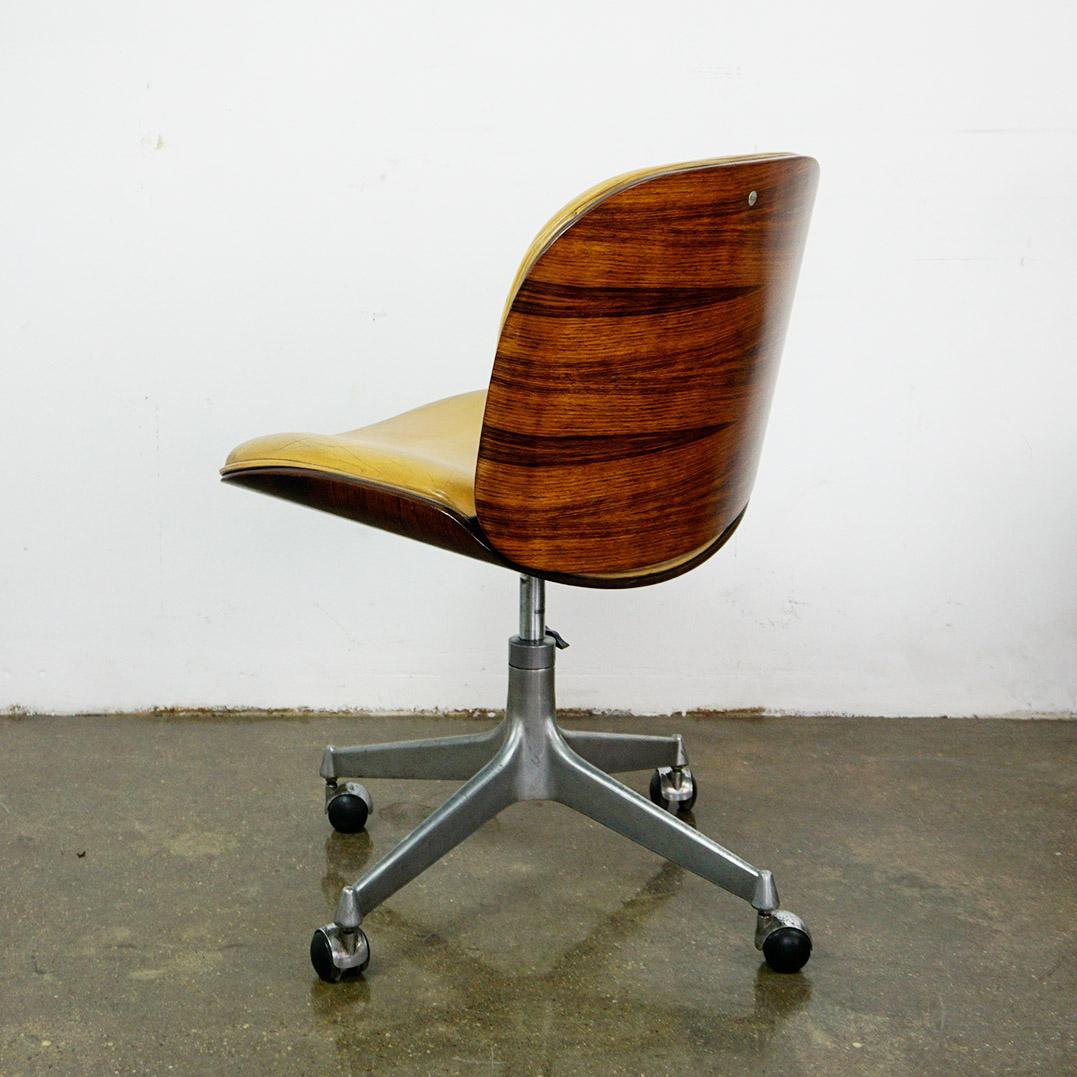 Cognac Leather and Rosewood Office Chair by Ico Parisi for Mim Roma Italy 3