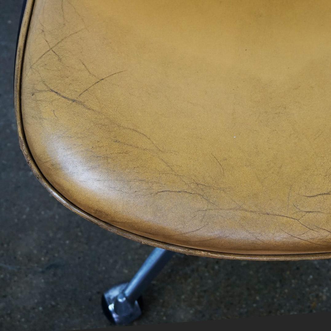 Cast Cognac Leather and Rosewood Office Chair by Ico Parisi for Mim Roma Italy