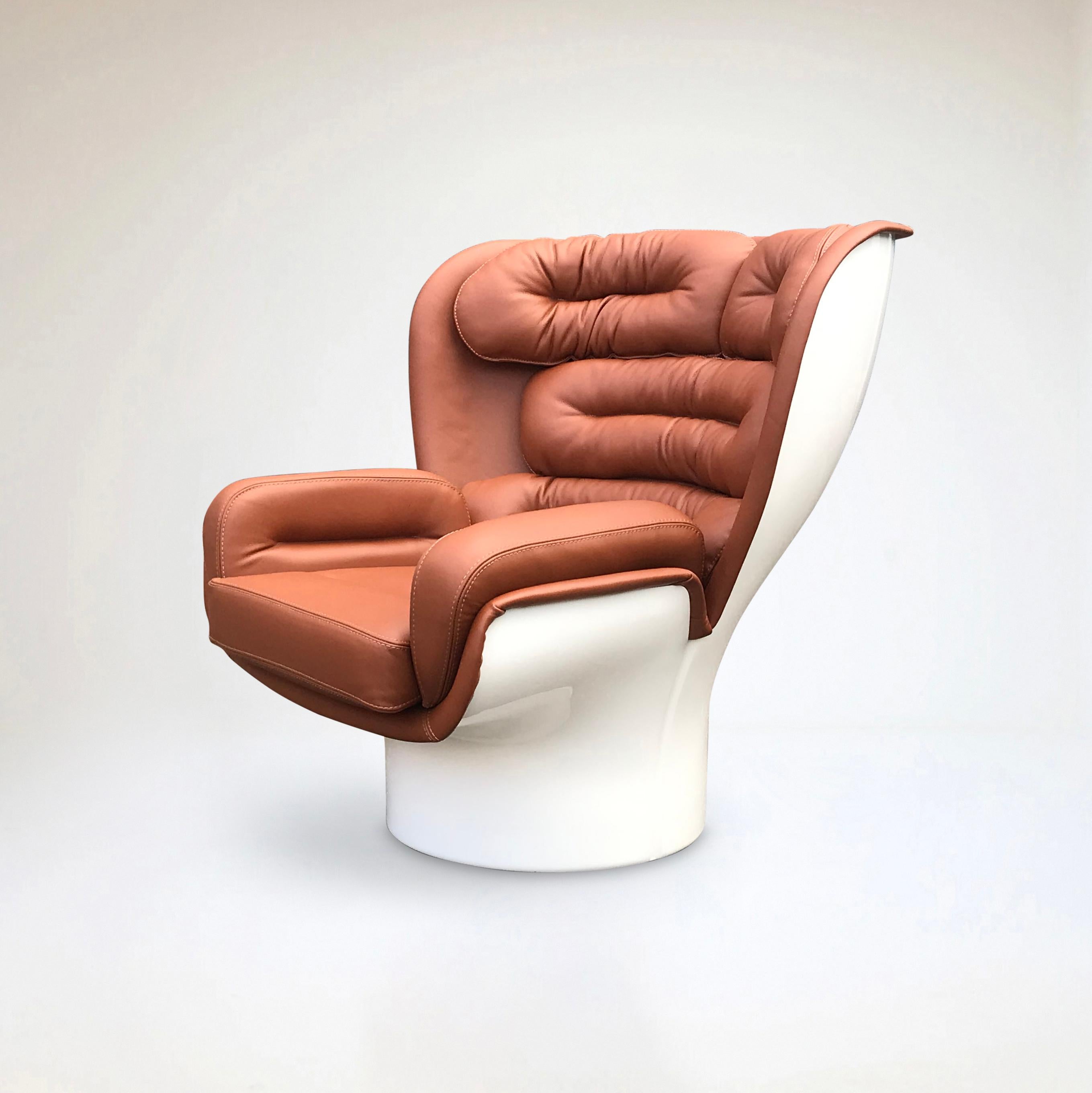 Space Age Cognac leather and white Elda chair by Joe Colombo for Longhi Italy For Sale