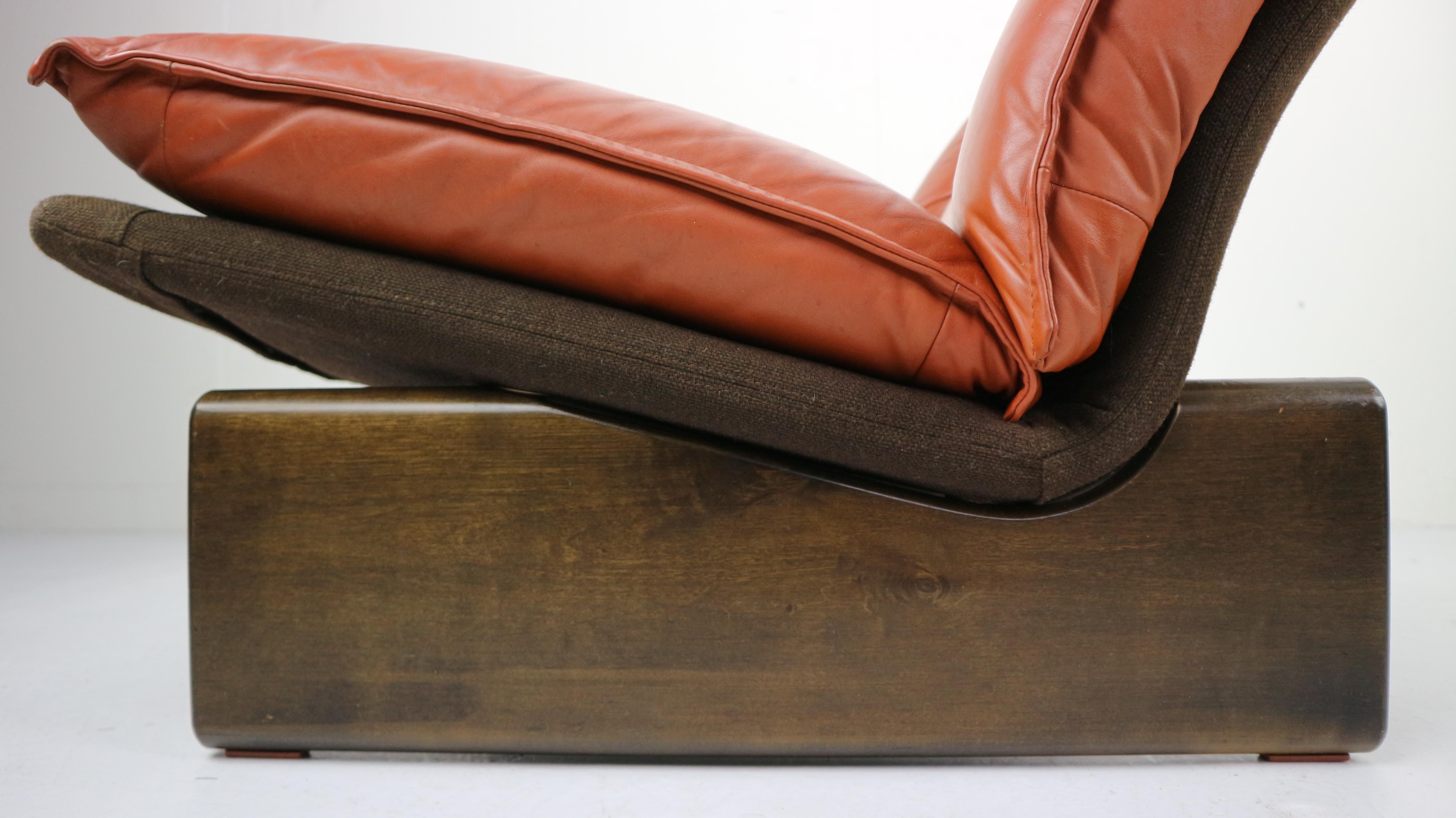 Cognac Leather and Wood Lounge Chair, Dutch Modern Design, 1970s 14