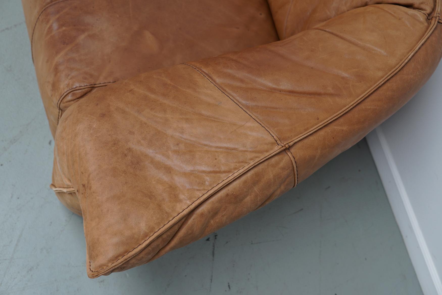 Cognacfarbenes Andes-Sofa aus Leder von Gerard van den Berg für Montis, 1970er Jahre (Niederländisch) im Angebot