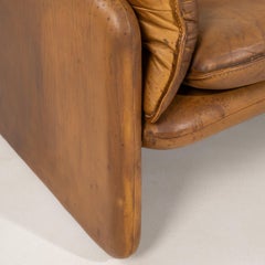 Sillón de cuero color coñac, estilo provincial francés, década de los 60, en buen estado