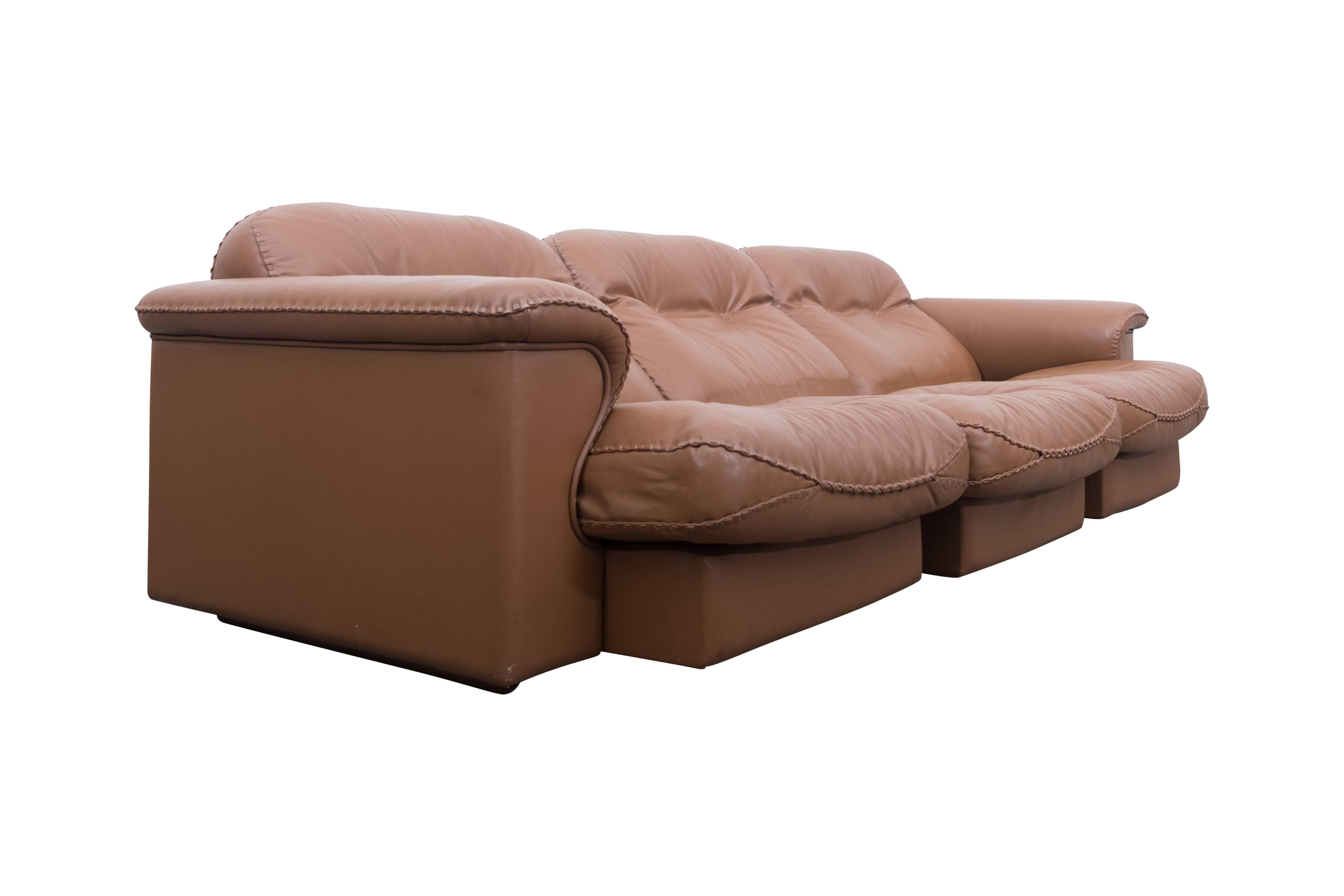 Mid-20th Century Cognac leather De Sede Mid-Century modern Adjustable DS 101 Sofa Set