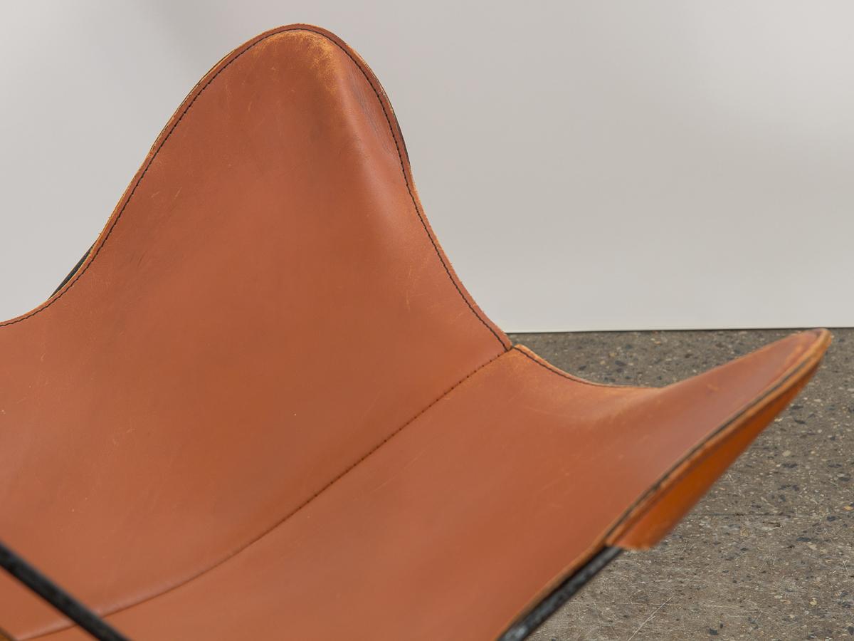 Cognac Leather Knoll Butterfly Chair In Good Condition In Brooklyn, NY
