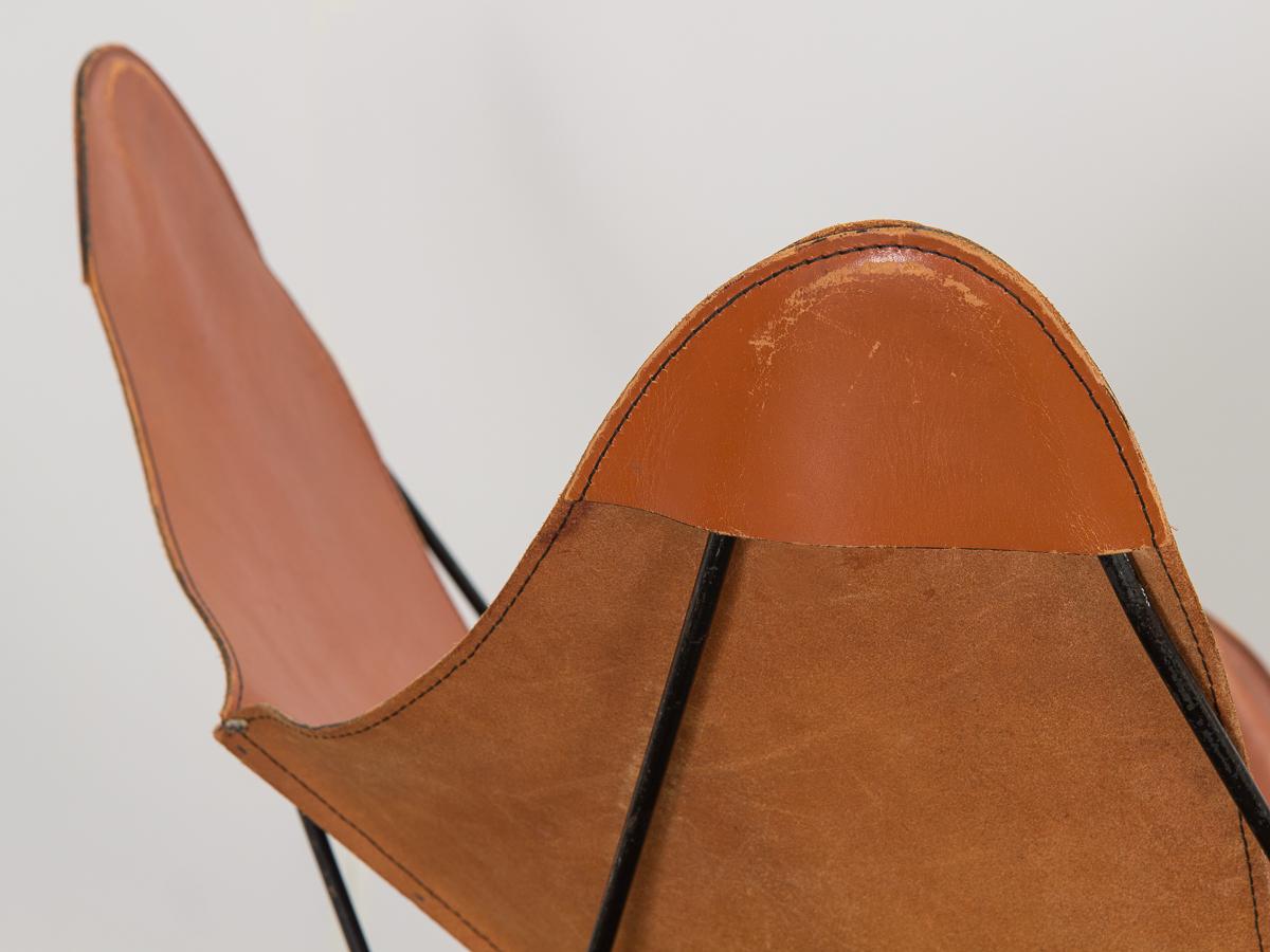 Mid-20th Century Cognac Leather Knoll Butterfly Chair