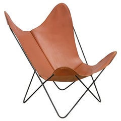 Silla Knoll Butterfly de cuero coñac