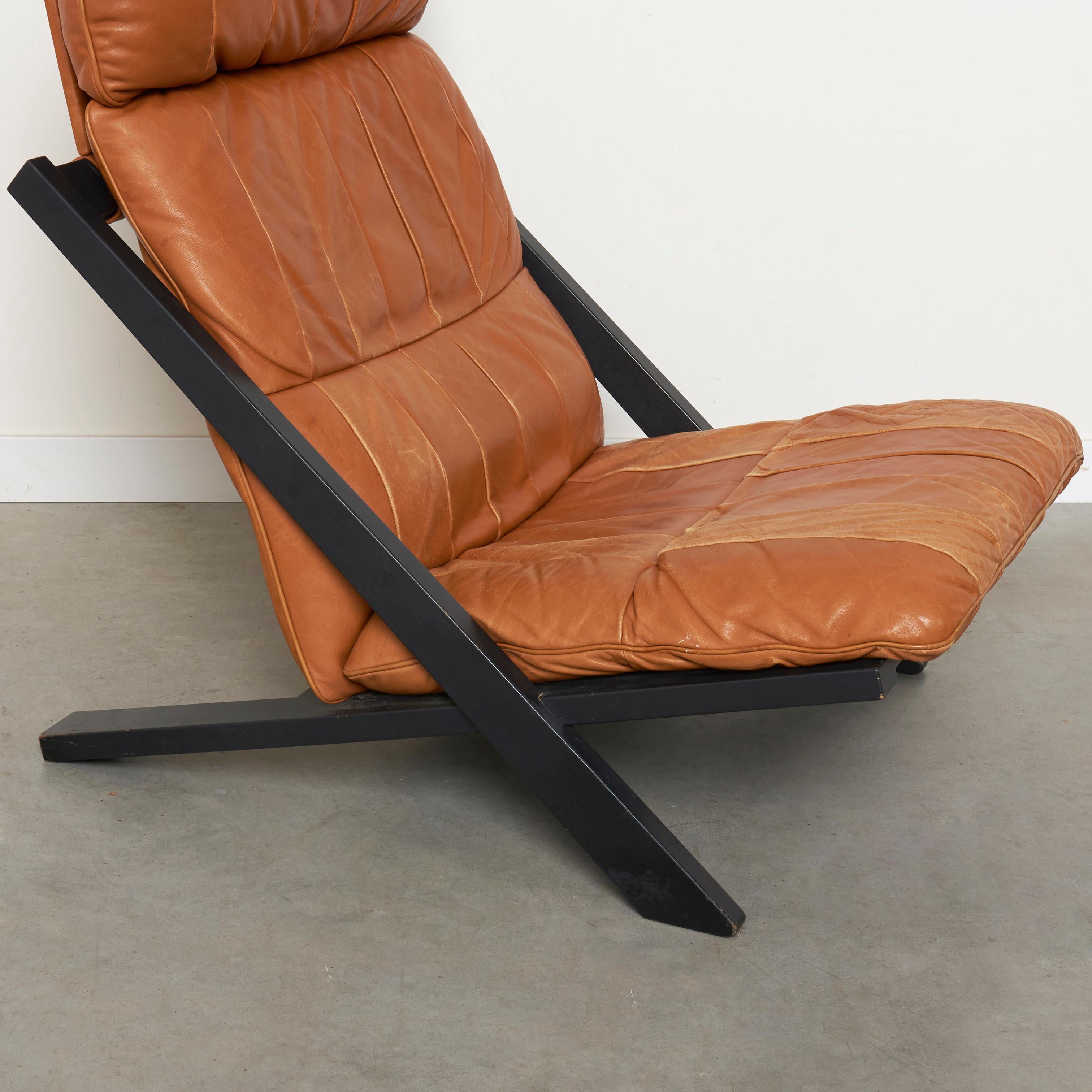 Cognac leather lounge chair by Ueli Berger, De Sede DS80 For Sale 3