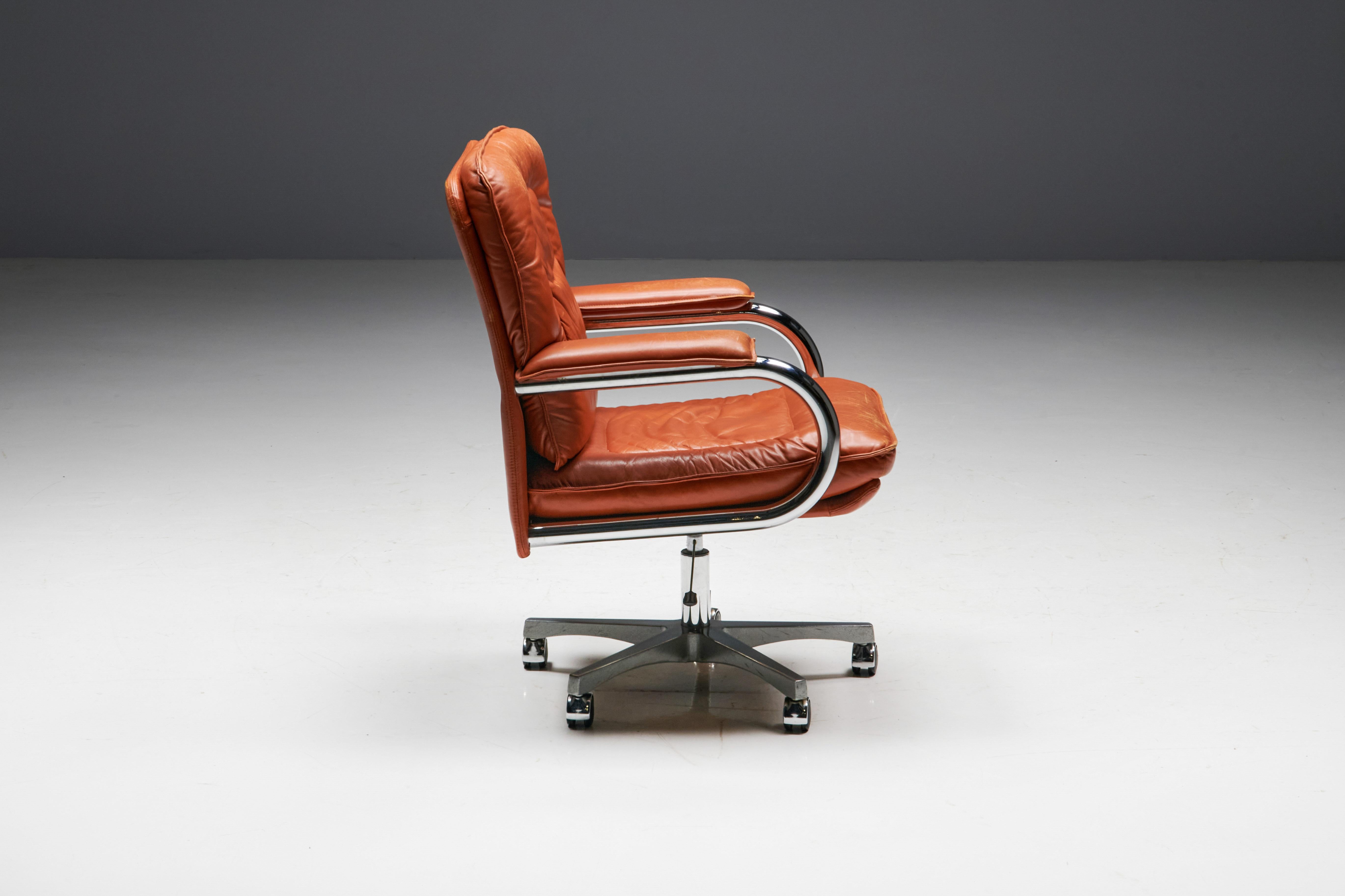 Cognac Leather Office Chair by Guido Faleschini for Mariani, Italy, 1970s In Excellent Condition For Sale In Antwerp, BE