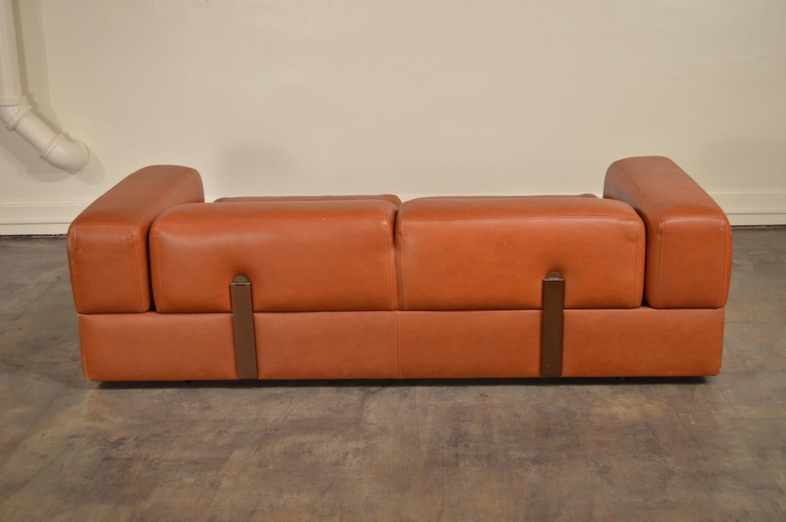 Tito Agnoli Cognac Leather Sofa Daybed for Cinova 2