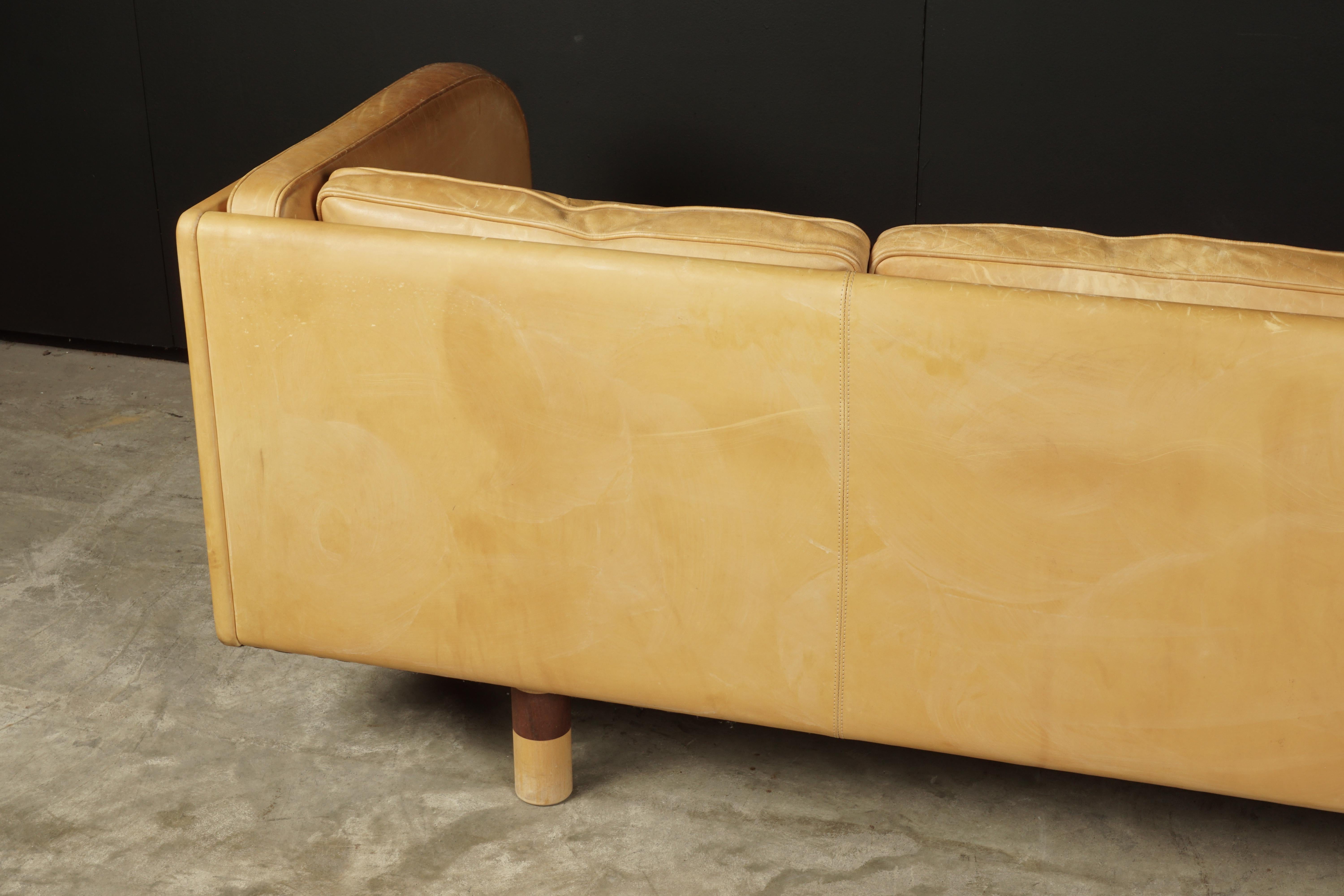 Vintage Cognac Leather Sofa Designed by Jørgen Gammelgaard, Denmark, circa 1980 1