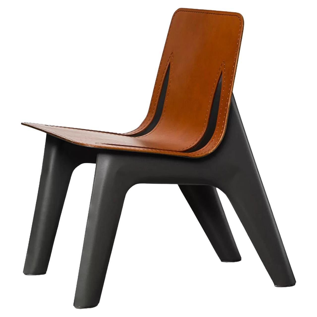 Chaise longue en acier en cuir cognac J-Chair Lounge de Zieta