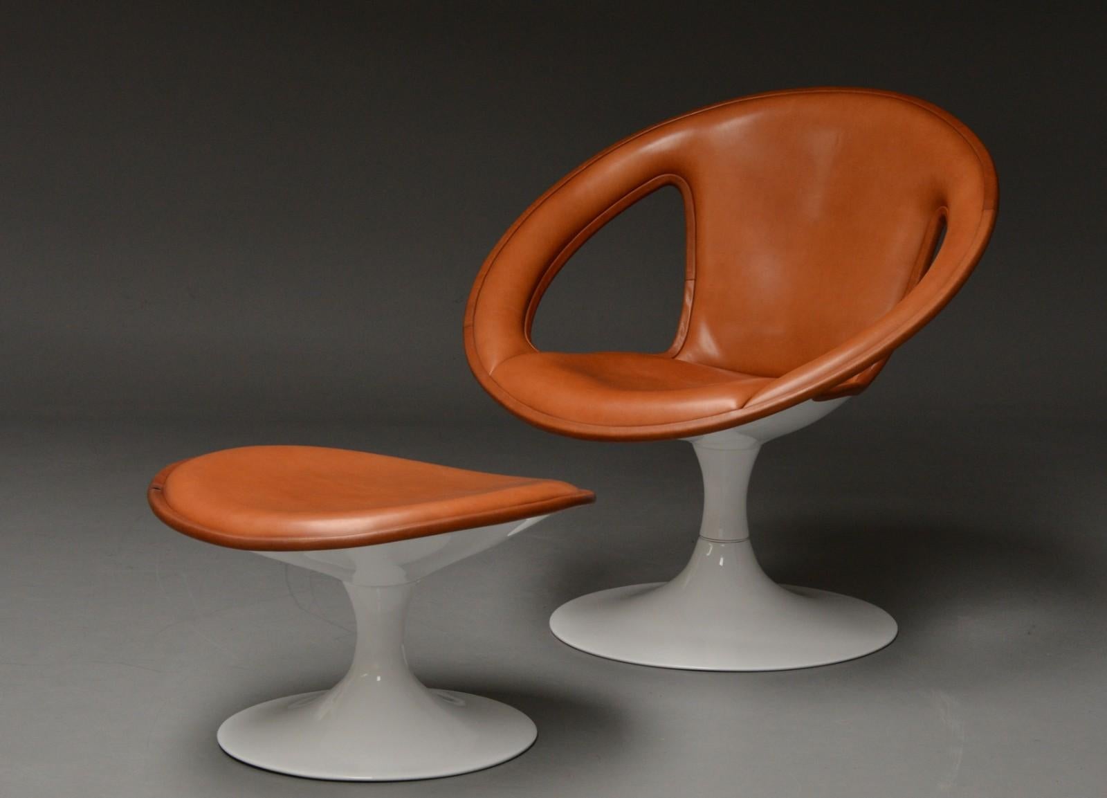 Scandinavian Modern Cognac Leather Swivel Lounge Chair and Ottoman