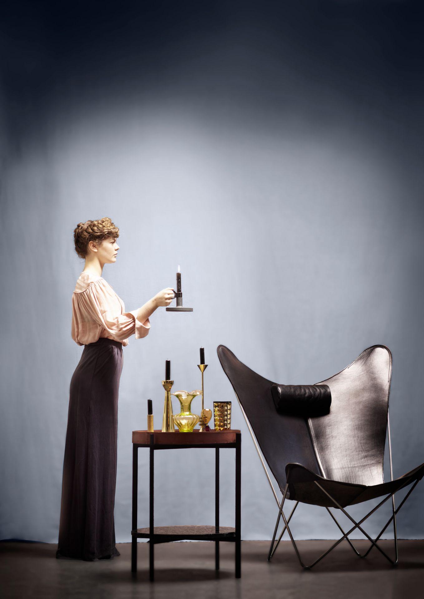 Postmoderne Table à baldaquin en cuir cognac, bois de teck et marbre Marquina noir par OxDenmarq en vente