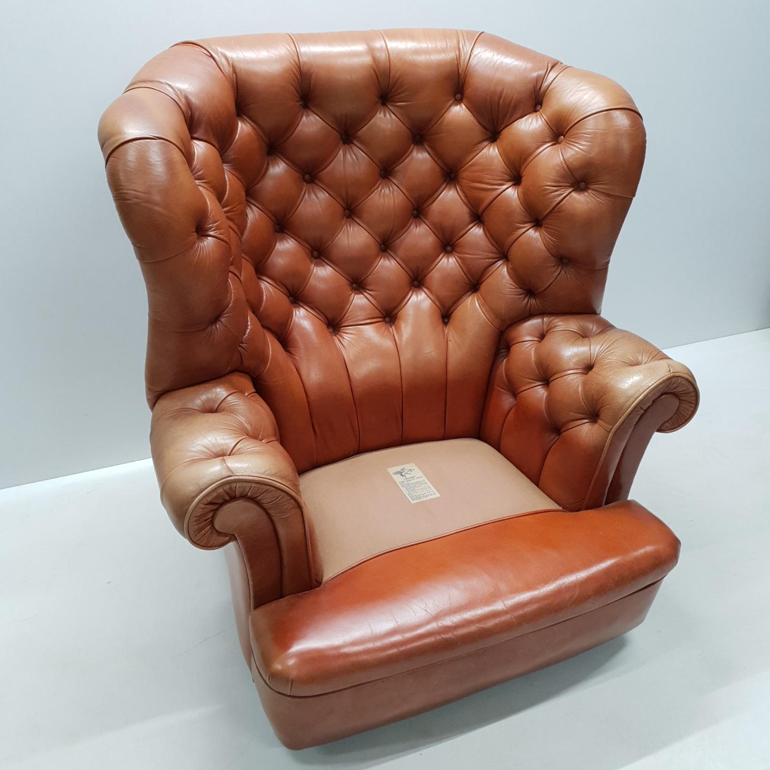 Cognac Pegasus Leather Wing Chair by Whittle Brothers of Warrington, 1970s In Good Condition For Sale In Valkenswaard, NL