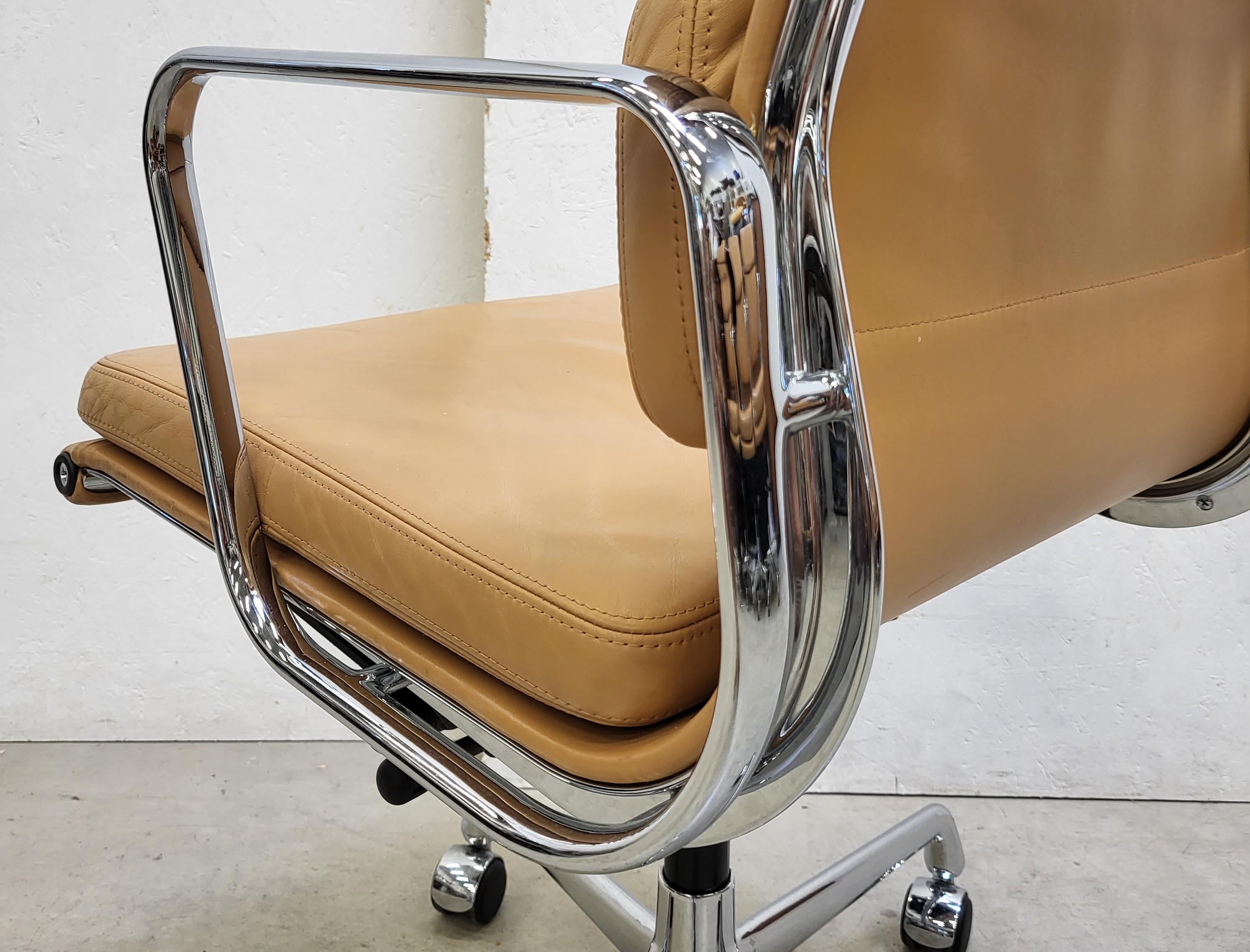 Aluminum Cognac Premium Vitra EA217 Soft Pad Office Chair by Charles Eames, 2000s