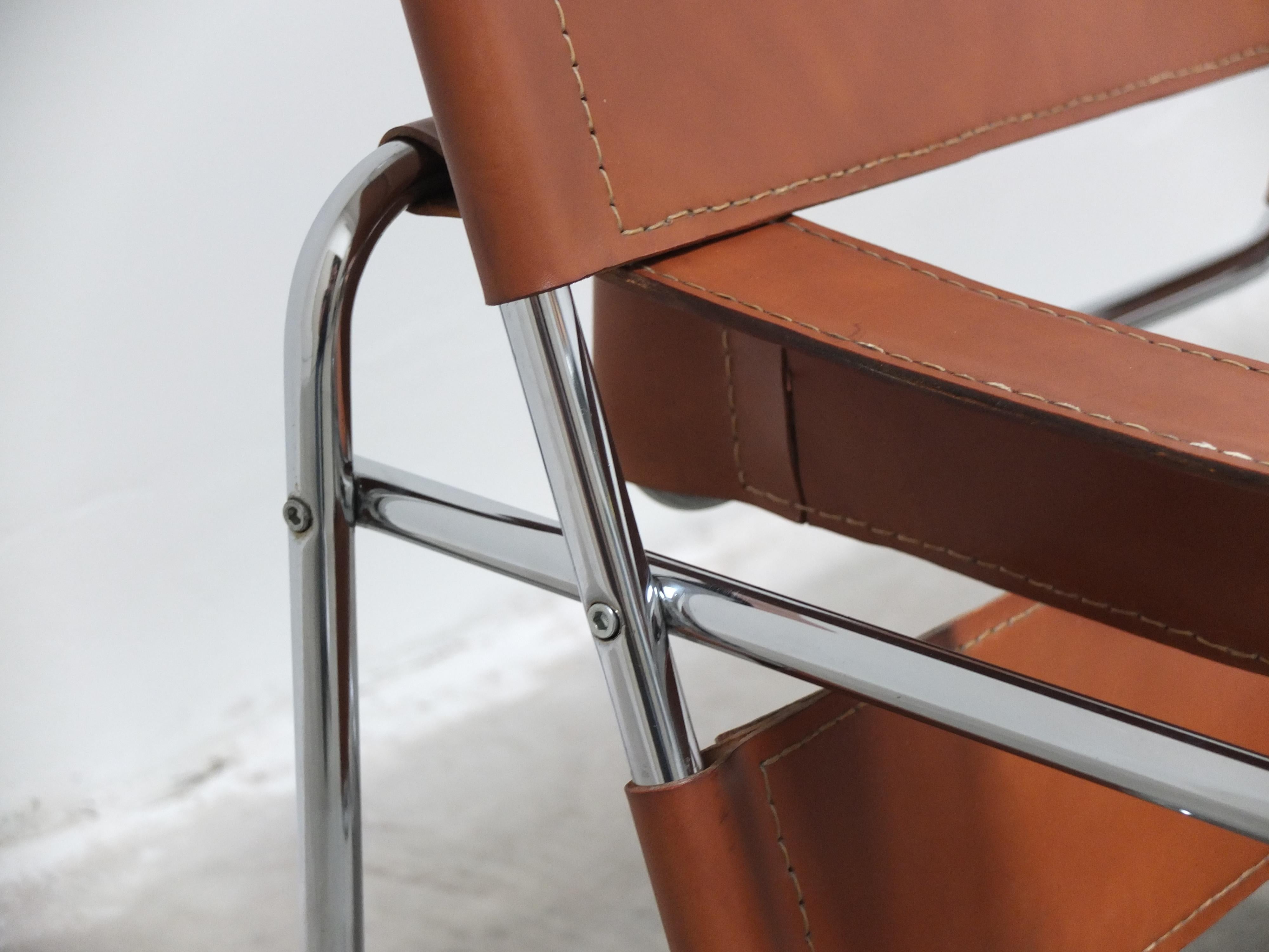 Cognac 'Wassily' Lounge Chair by Marcel Breuer for Gavina, 1980s 6