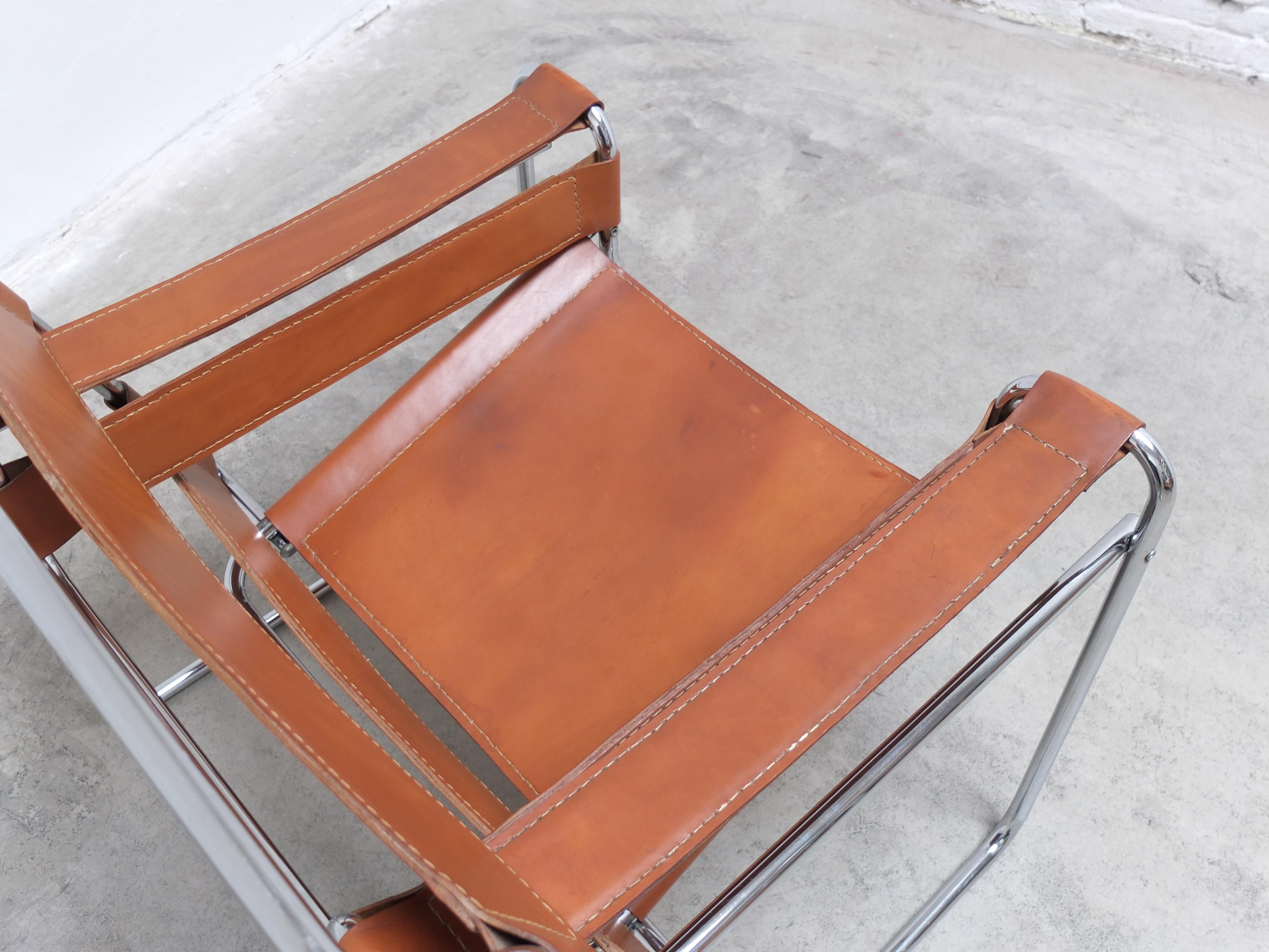 Cognac 'Wassily' Lounge Chair by Marcel Breuer for Gavina, 1980s 8