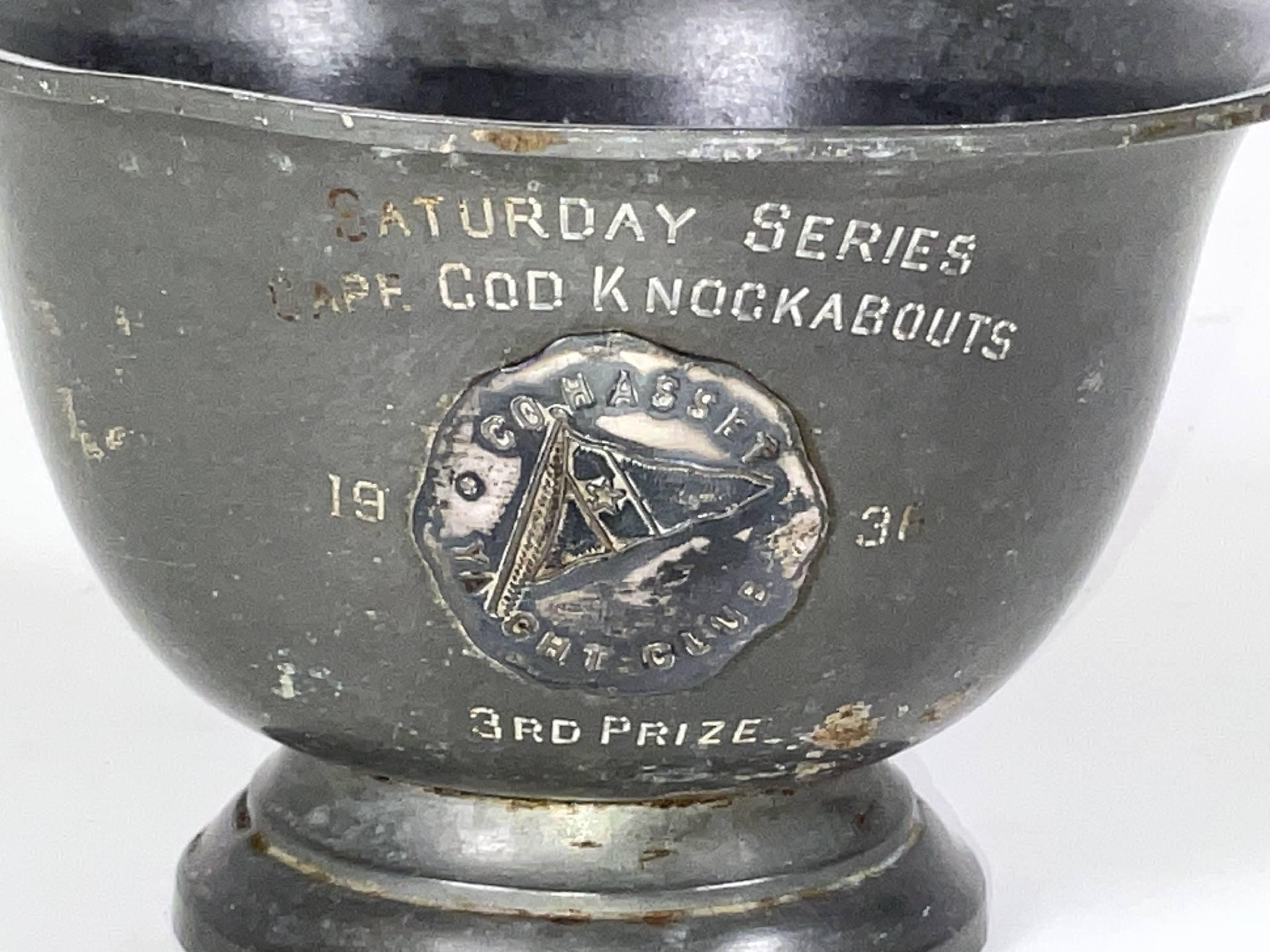 Cohasset Yacht Club Trophäe von 1931 im Zustand „Gut“ im Angebot in Norwell, MA