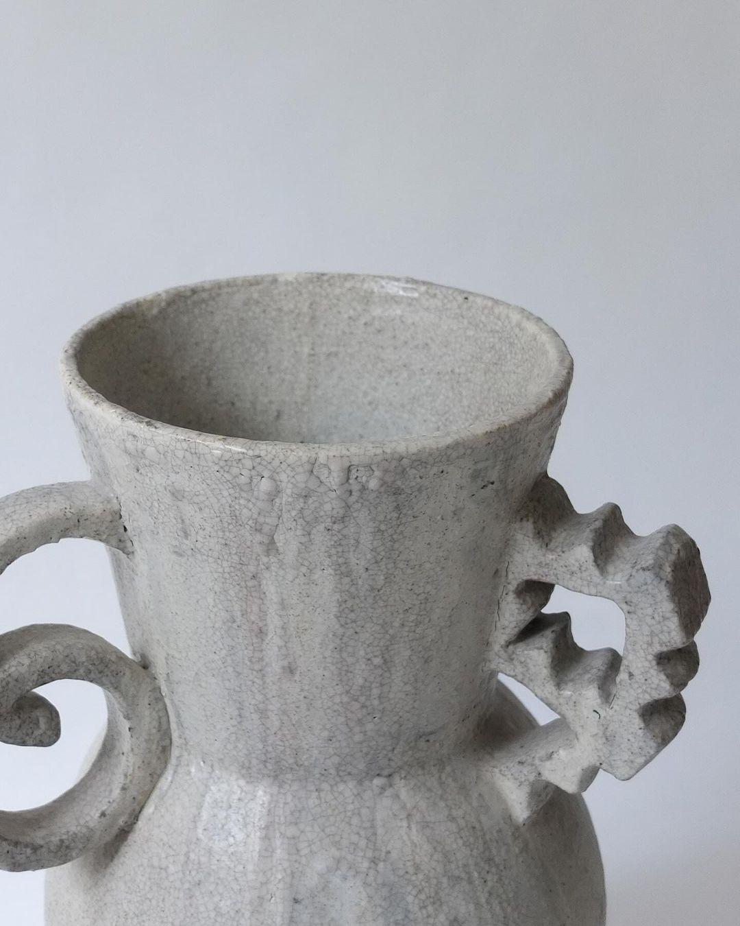Vase Cohiki Chili par Studio Cúze Neuf - En vente à Geneve, CH
