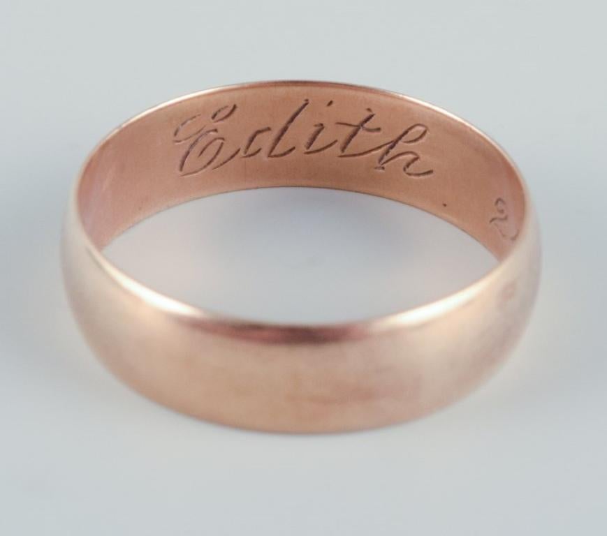 Women's Cohr, 14 karat gold alliance ring. Dated 1948.  For Sale