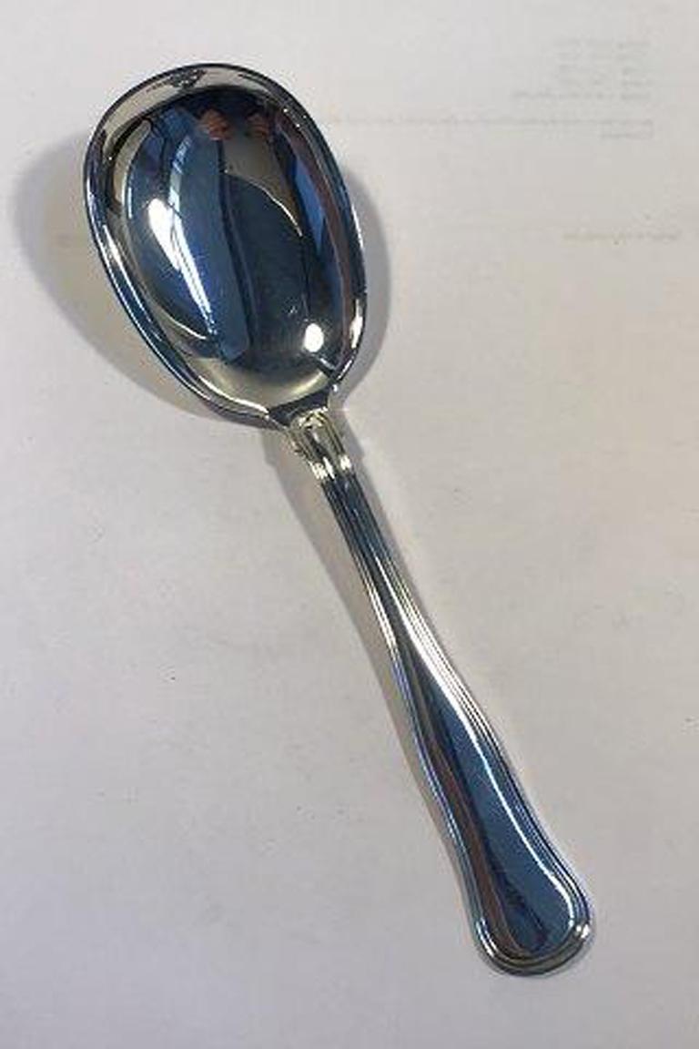 Cohr Silver Dobbeltriflet Old Danish serving spoon large.

Measures 21 cm(8 17/64 in).
 