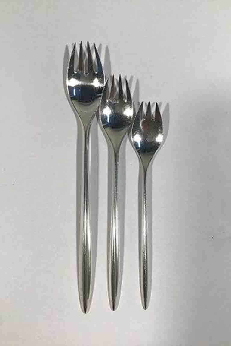 20th Century Cohr Trinita Sterling Silver Set for 6 People '42 pcs' For Sale