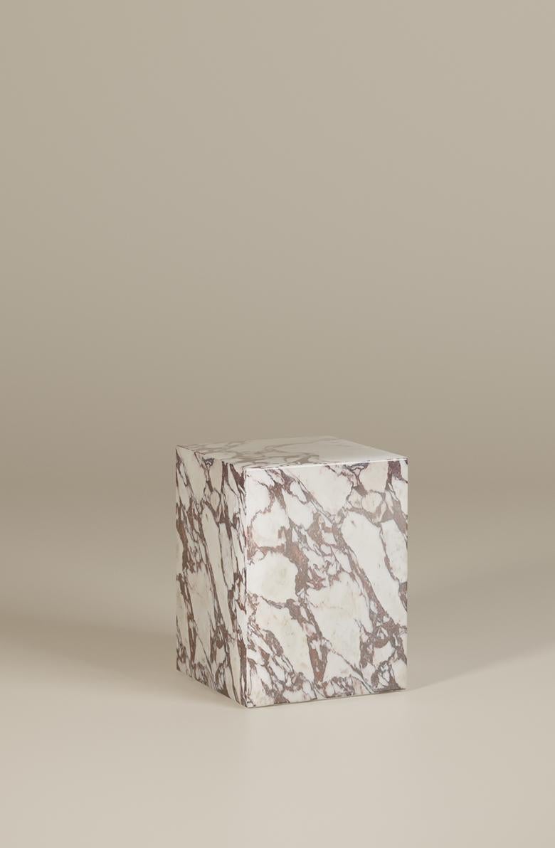 Hand-Crafted Coi Marble Carrara Pillar For Sale