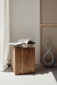 Coi Wooden Pillar by Un’common