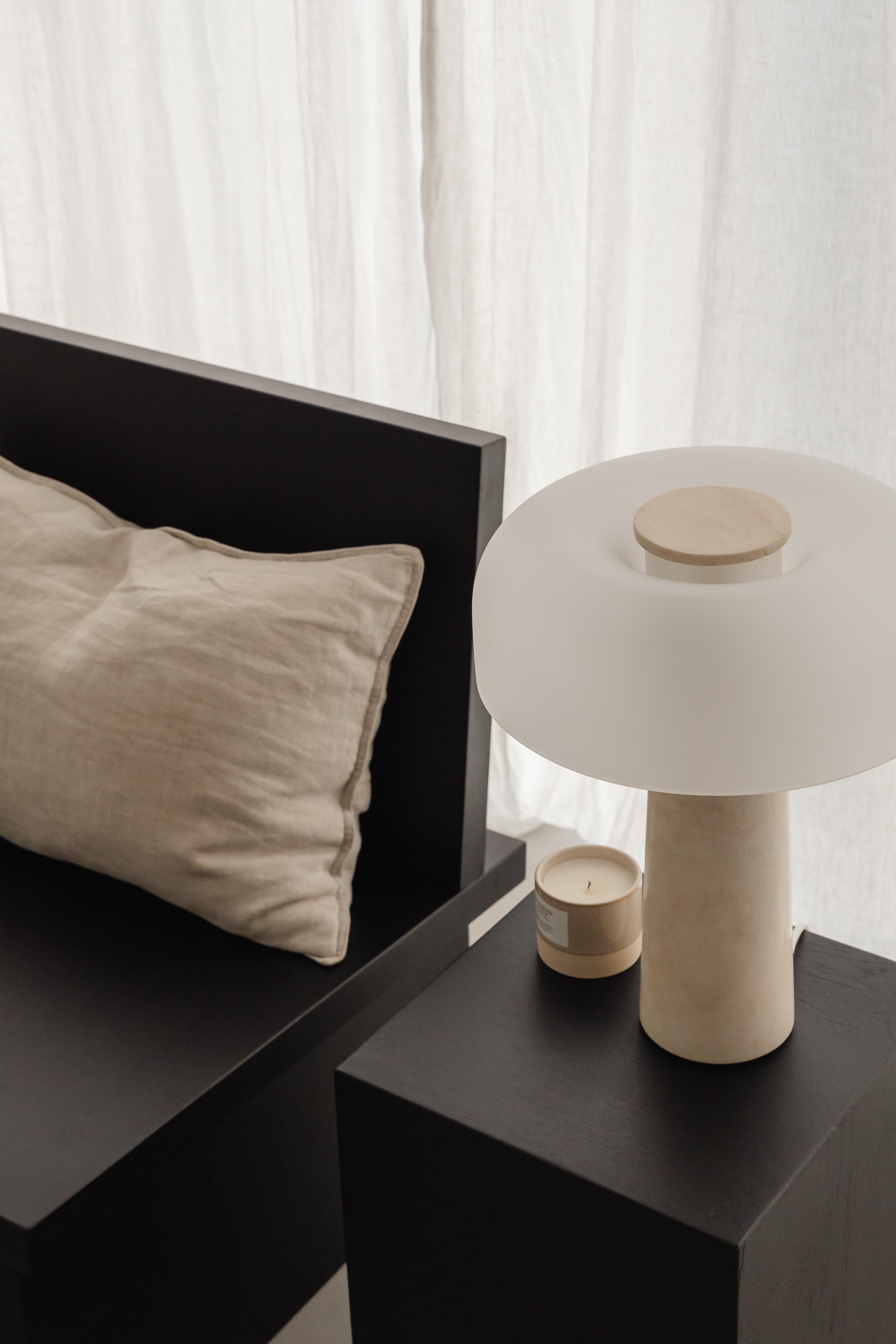 Pilar de madera Coi de Un'common Polaco en venta