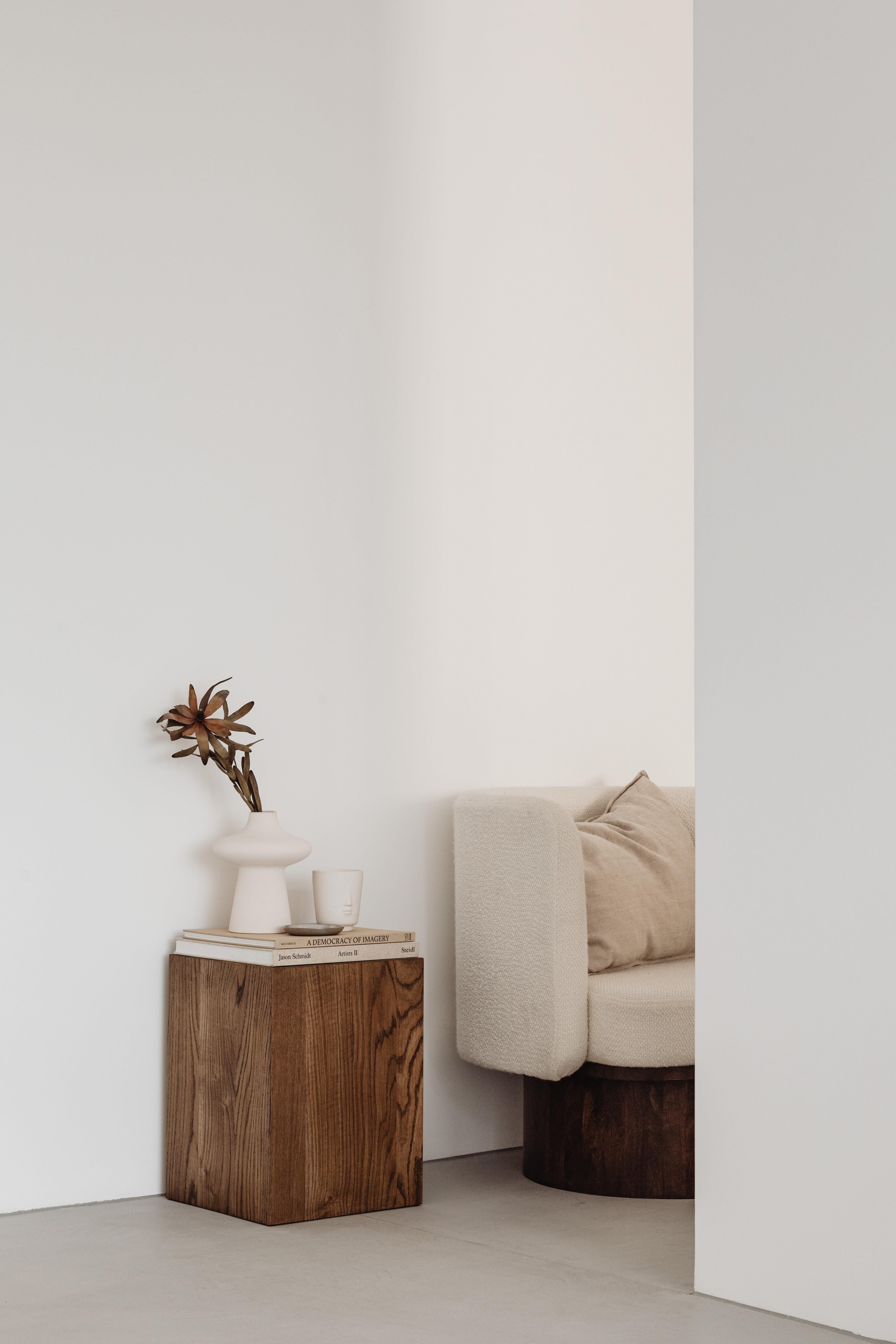 Pilar de madera Coi de Un'common en Nuevo estado para la venta en Geneve, CH