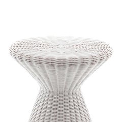 Table d'appoint blanc cassé