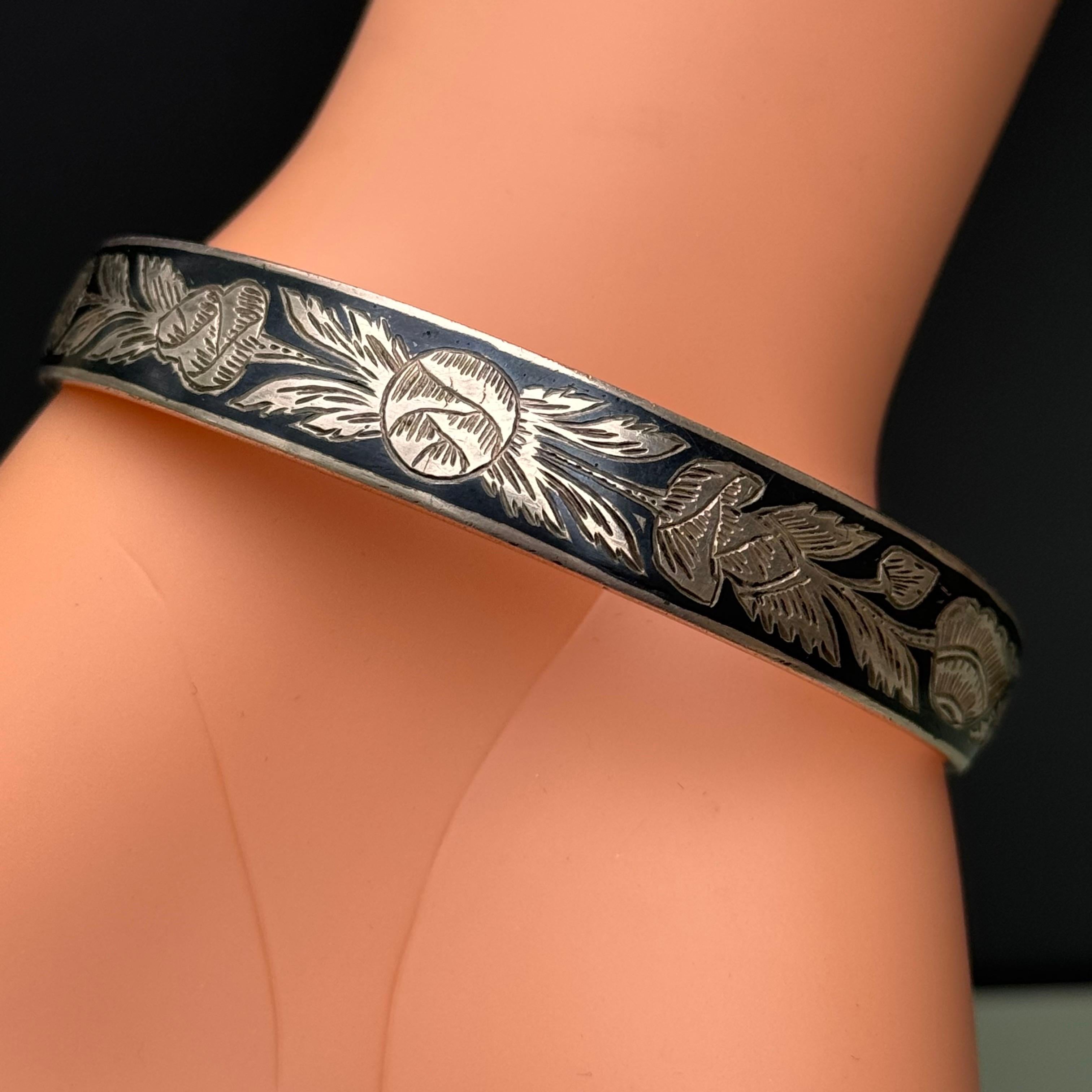 Coiled Snake Armlet bangle For Sale 6