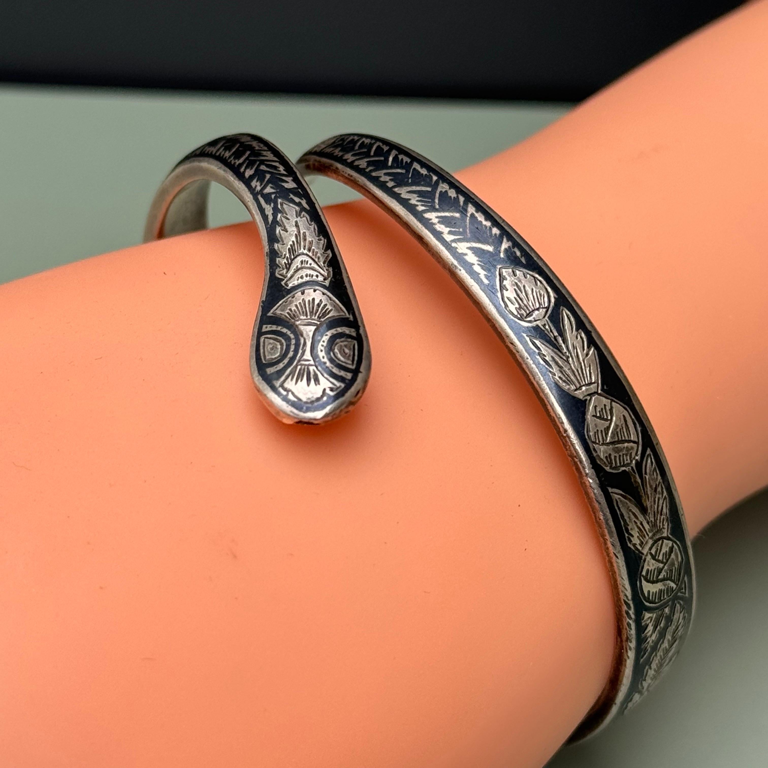 Coiled Snake Armlet bangle For Sale 4