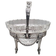 Cuenco de plata y cristal para centro de mesa de la cesta nupcial