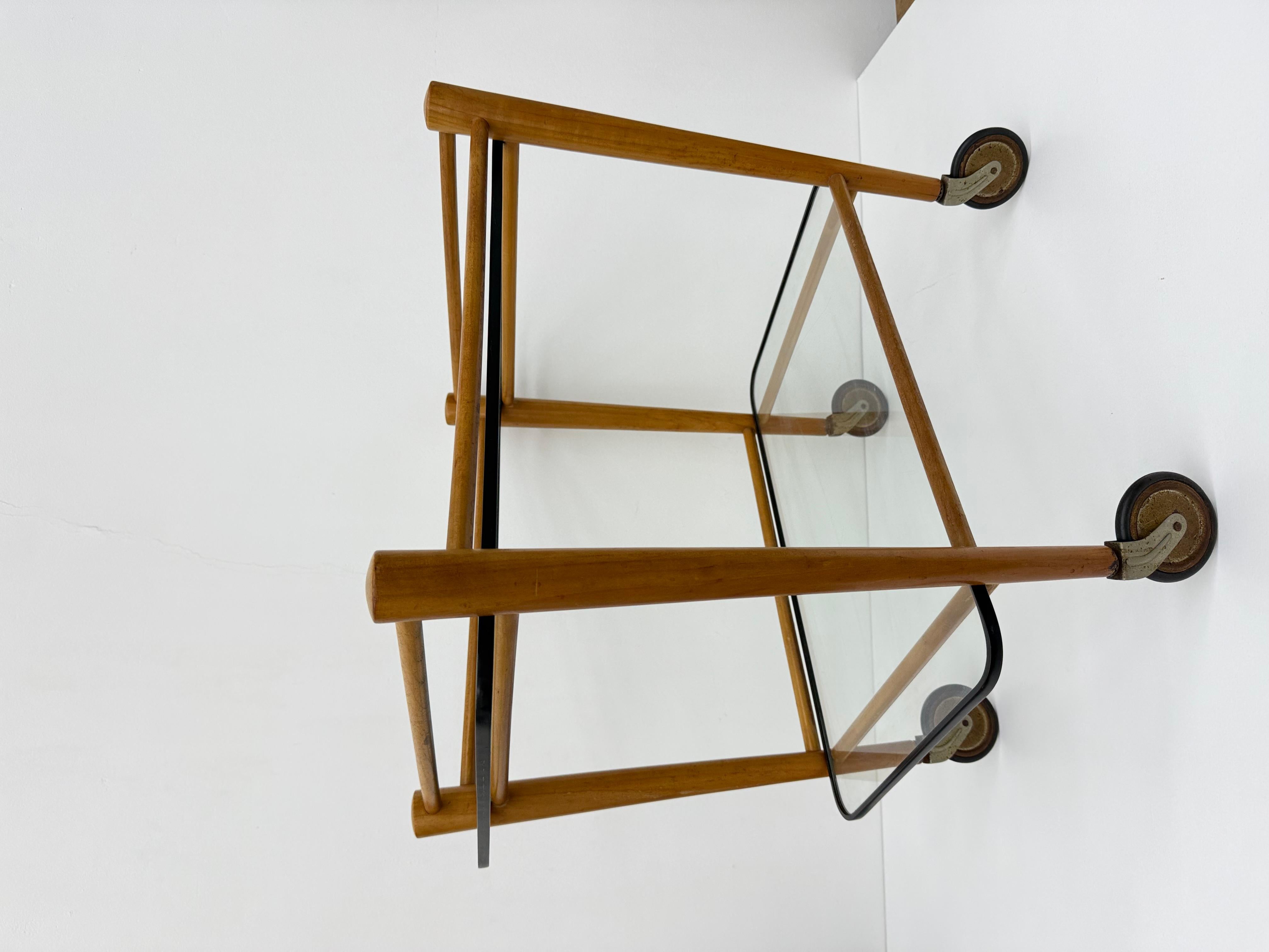 Table d'appoint en bois et verre Coja Culemburg modèle 1127 , années 1970 en vente 12