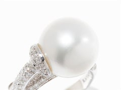 Cocktail Ring Diamonds and South Sea Cultured Pearl 18 Karat