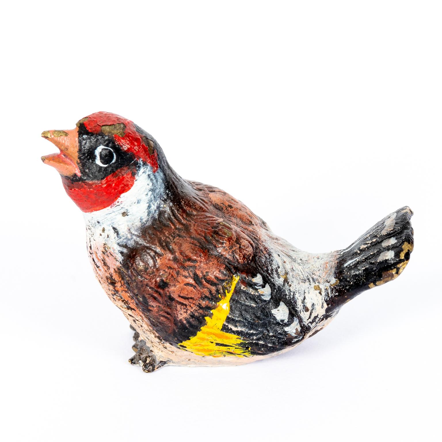 Pájaro de bronce pintado en frío Austríaco en venta